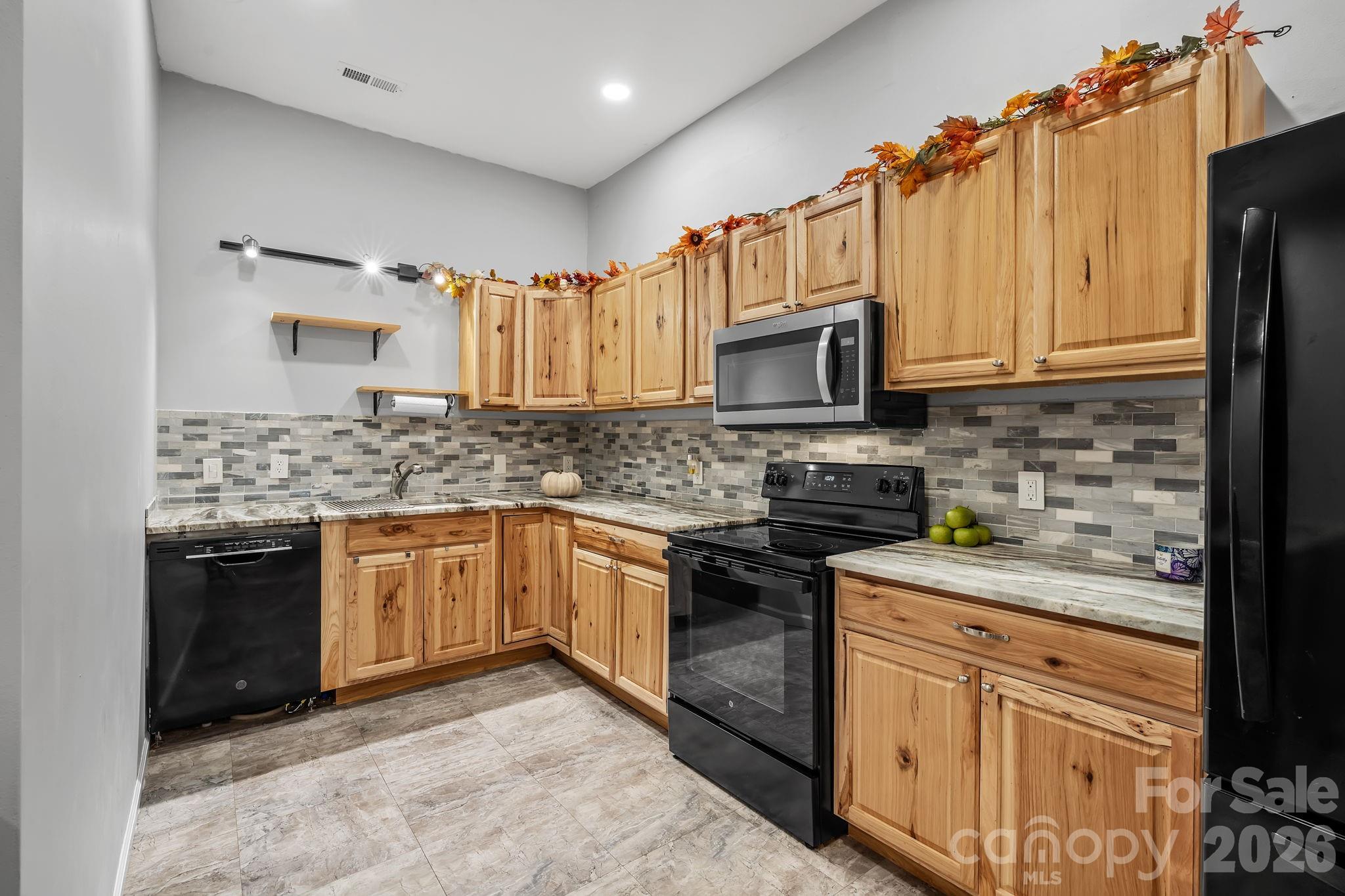 36 Ivy Cove Road Property Photo 32