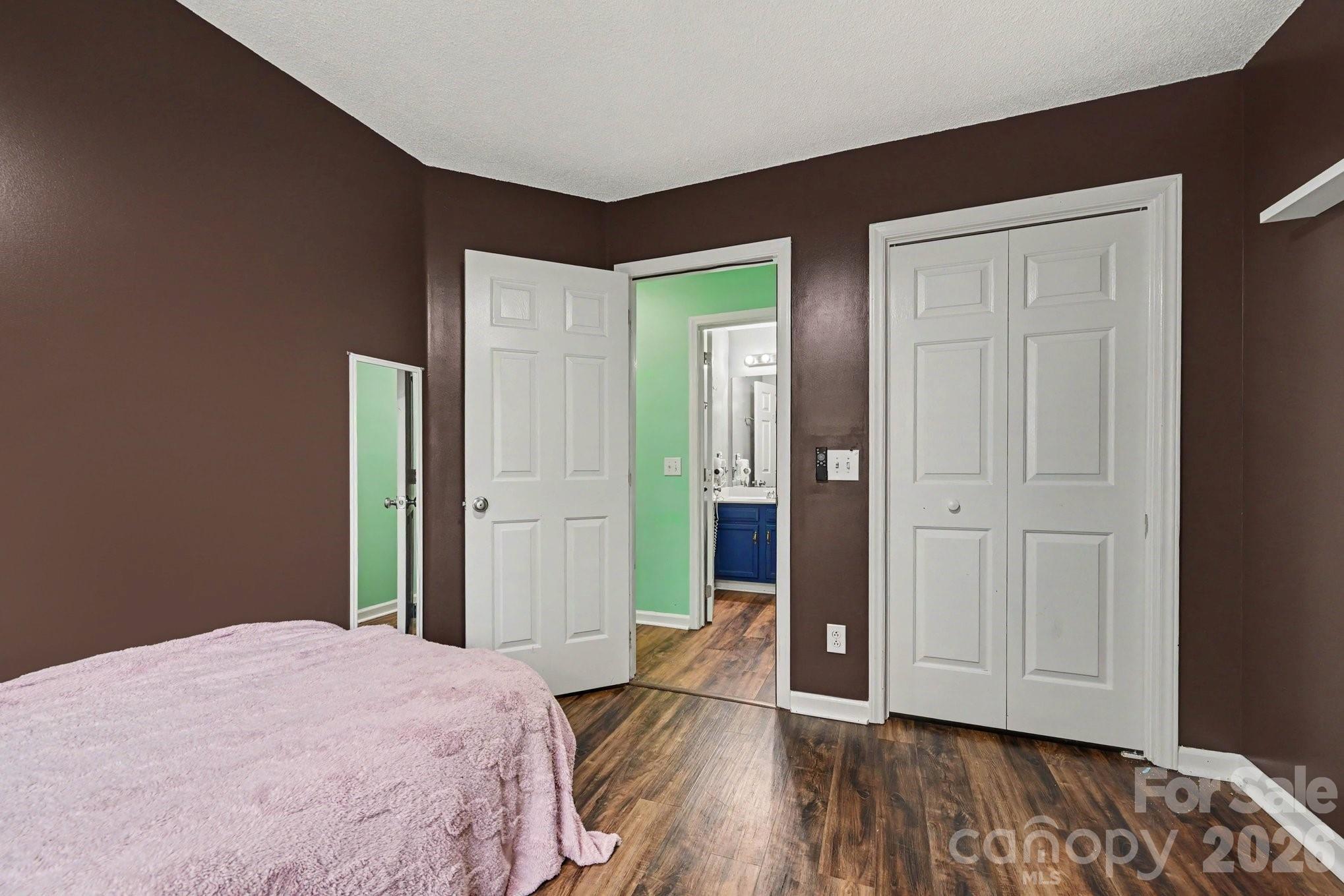 1906 Stonewyck Avenue 110 Property Photo 18