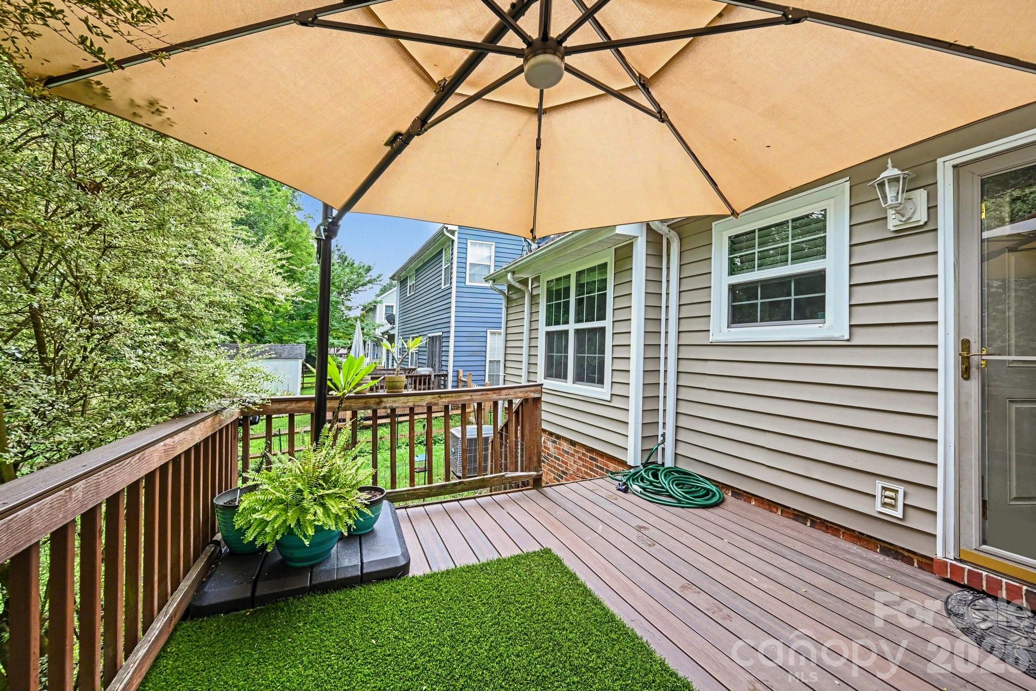 1906 Stonewyck Avenue 110 Property Photo 21