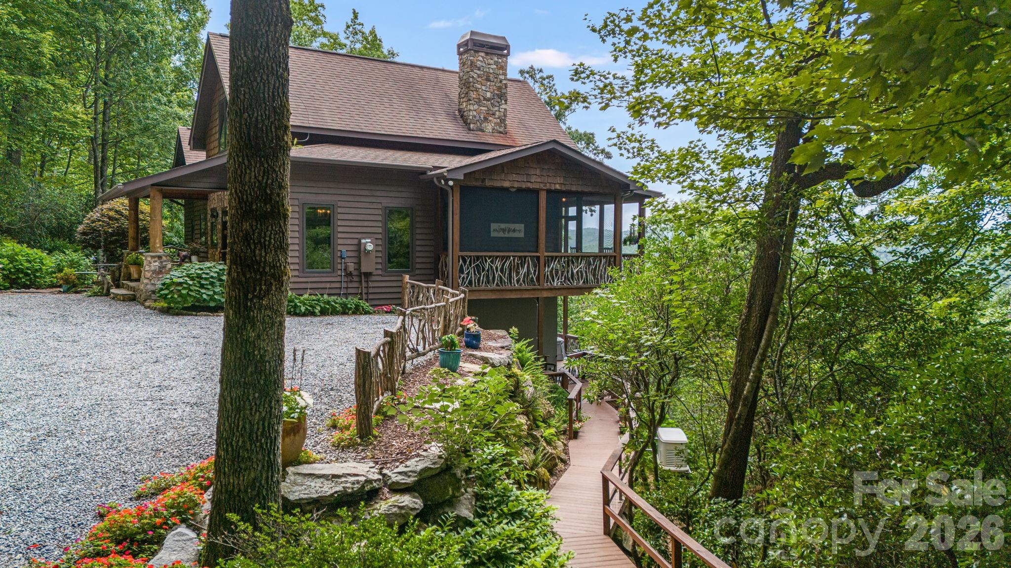 138 Bear Paw Drive Property Photo 7
