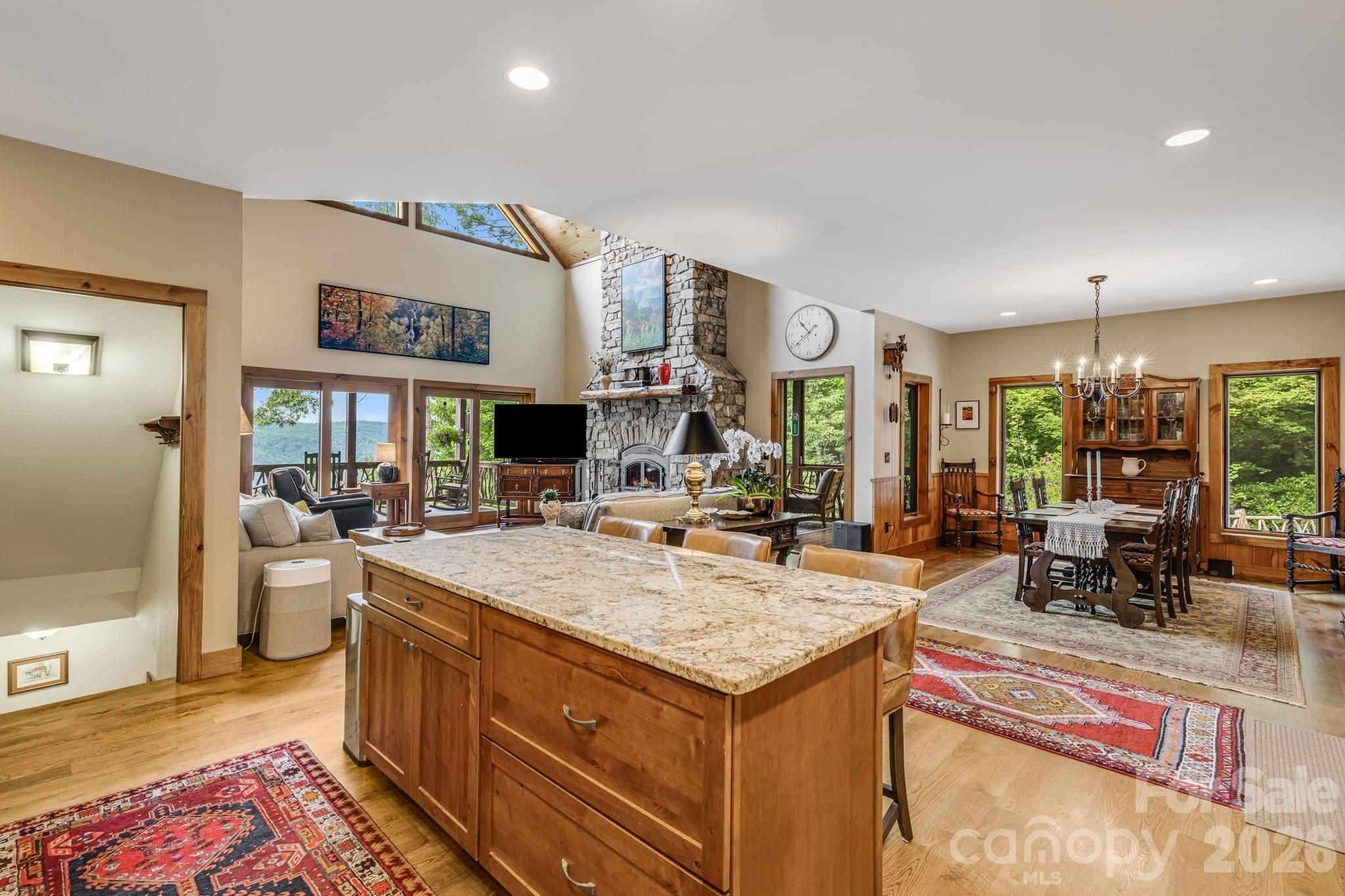 138 Bear Paw Drive Property Photo 12