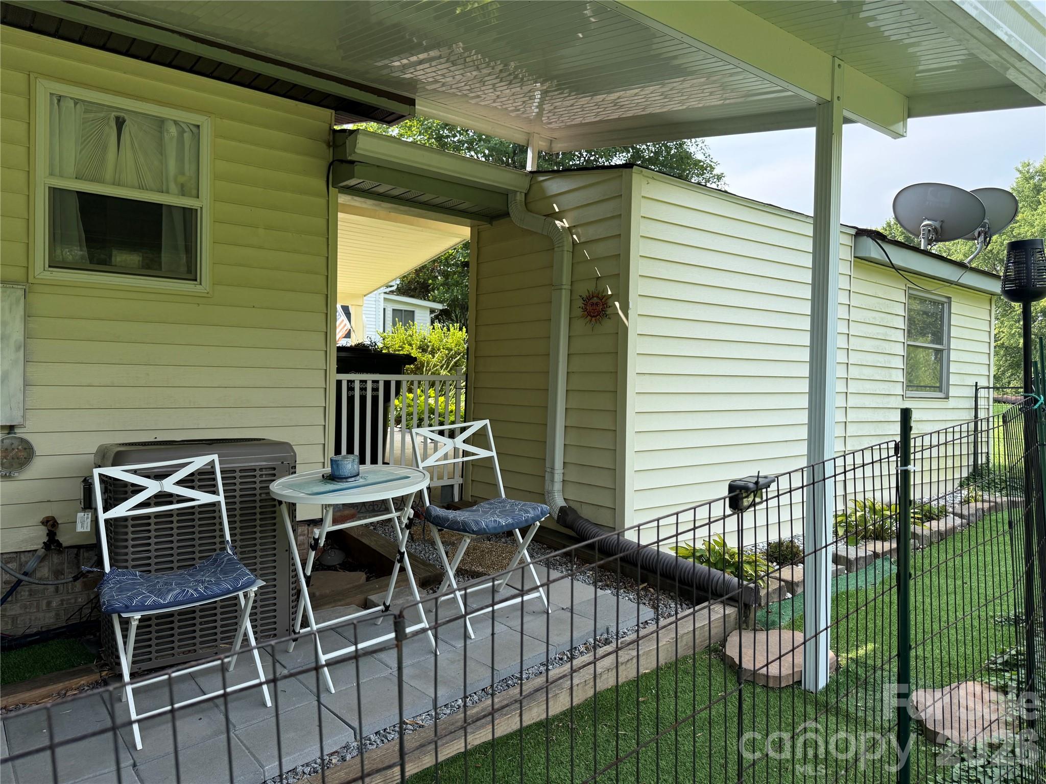 227 Cranbrook Circle Property Photo 34