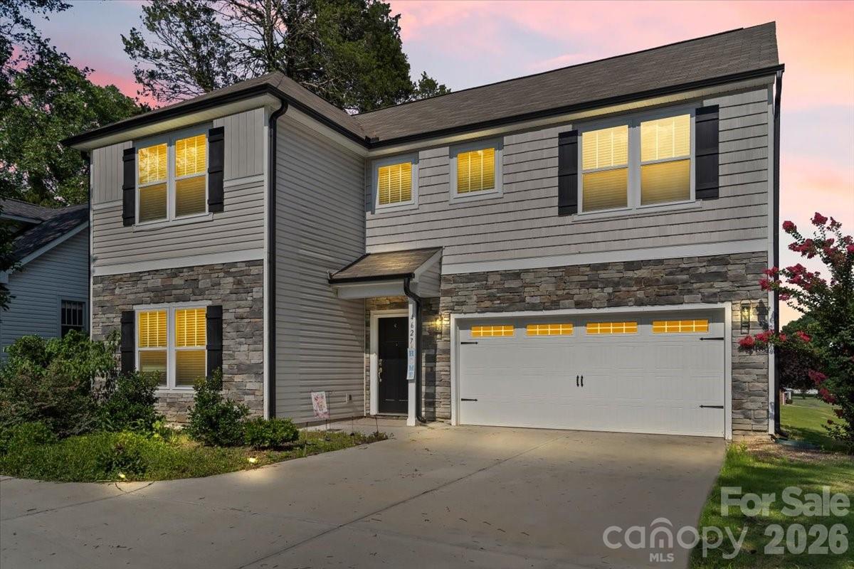 4627 Shattalon Drive Property Photo 1