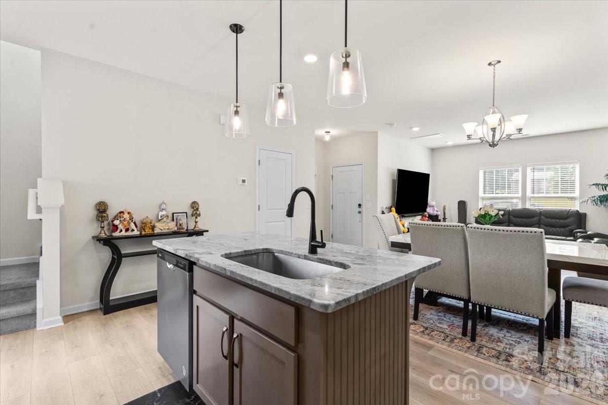 4627 Shattalon Drive Property Photo 11