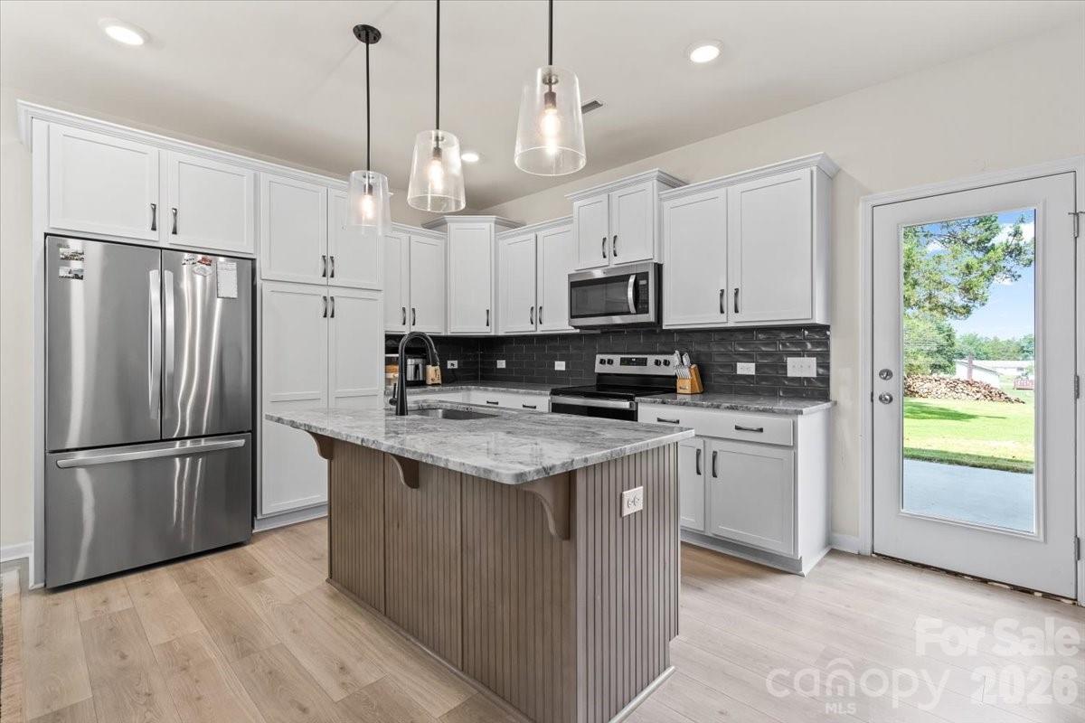 4627 Shattalon Drive Property Photo 13