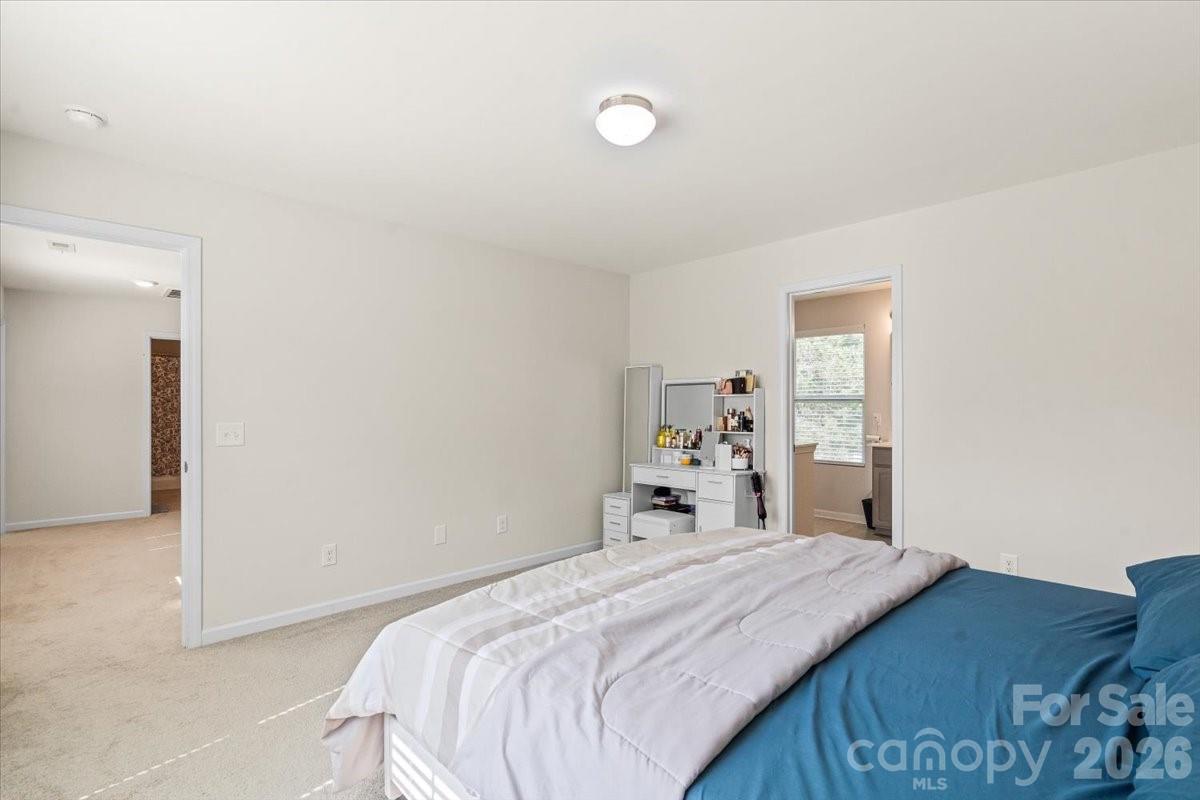 4627 Shattalon Drive Property Photo 21