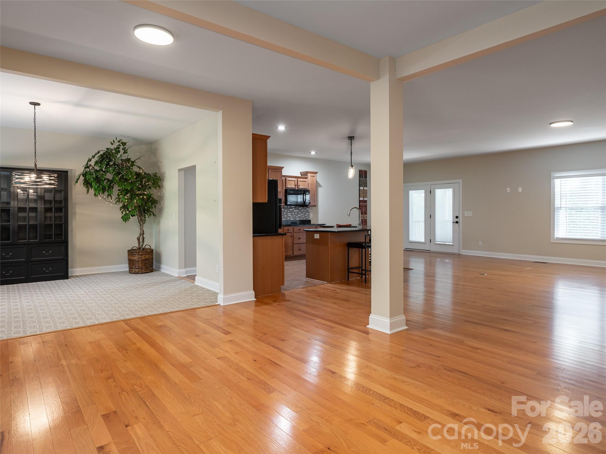 125 Craggy Street Property Photo 11