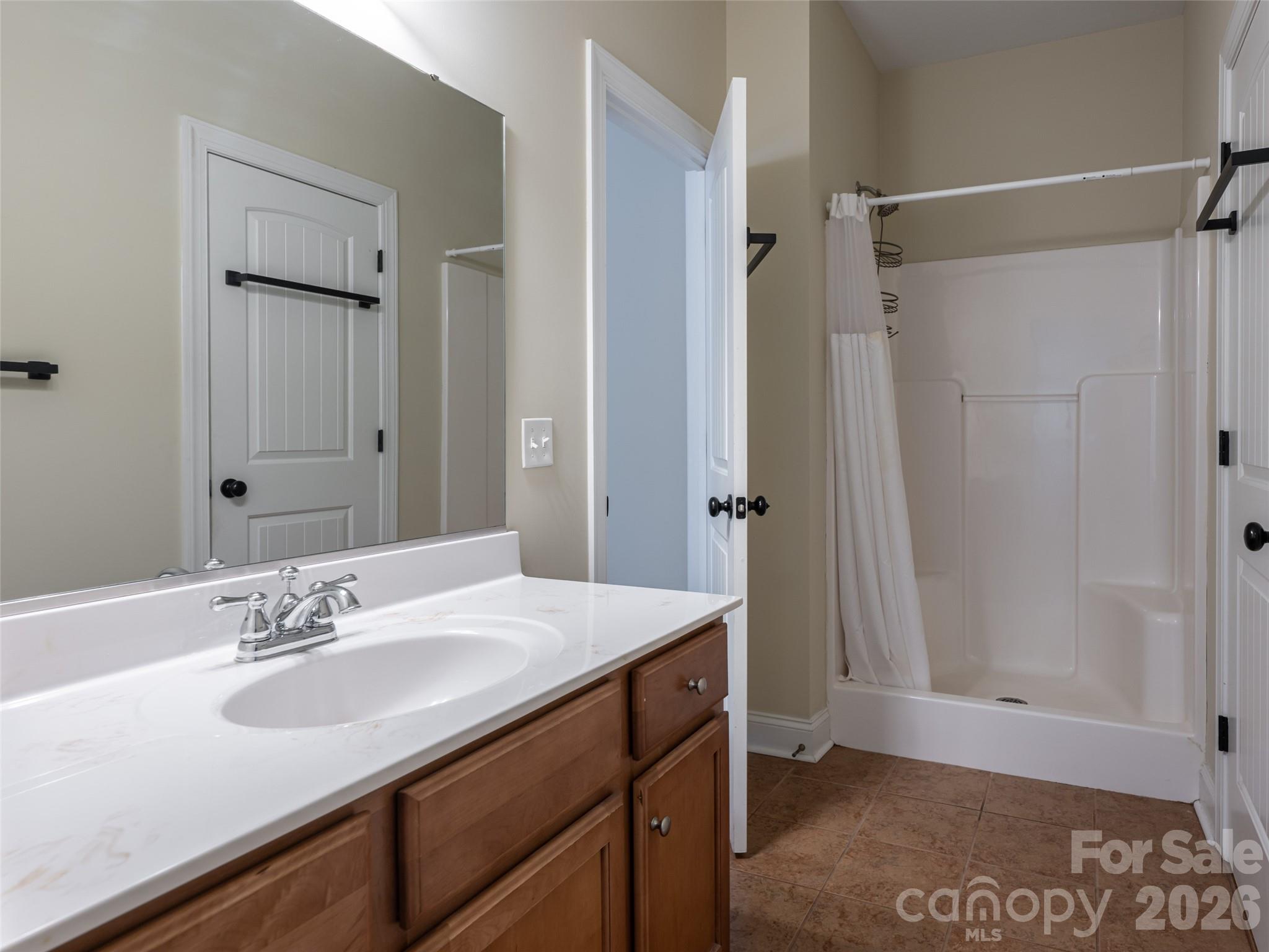 125 Craggy Street Property Photo 30