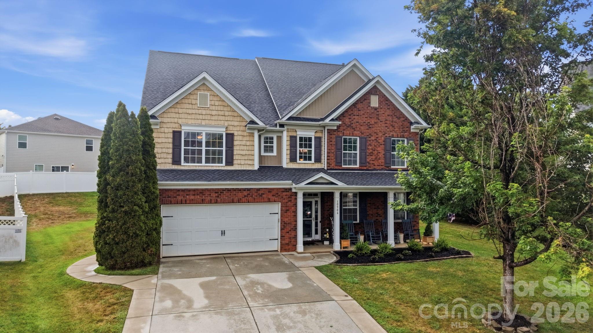 10906 Trout Creek Place Property Photo 2