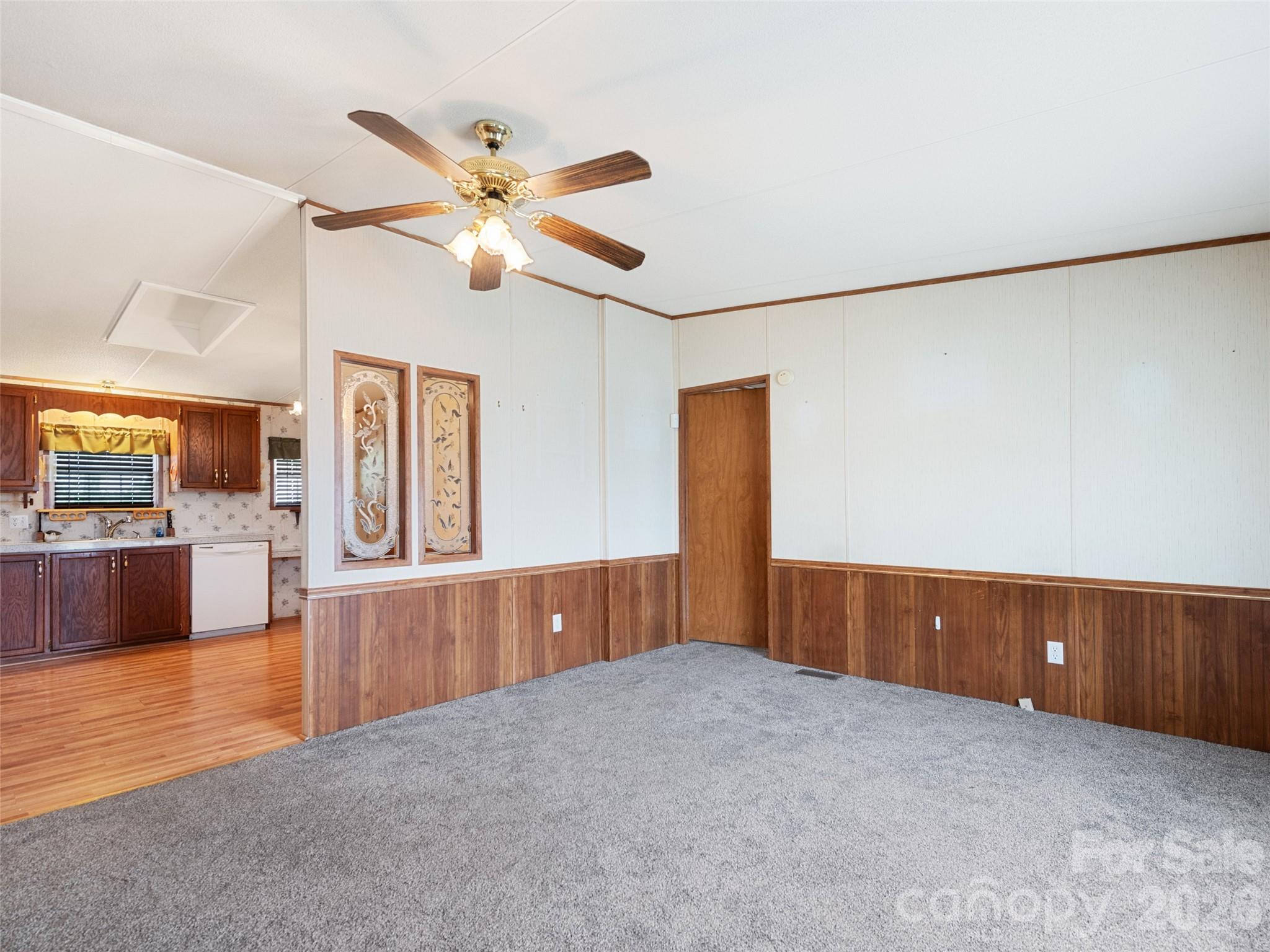 39 Spruce Street Property Photo 5
