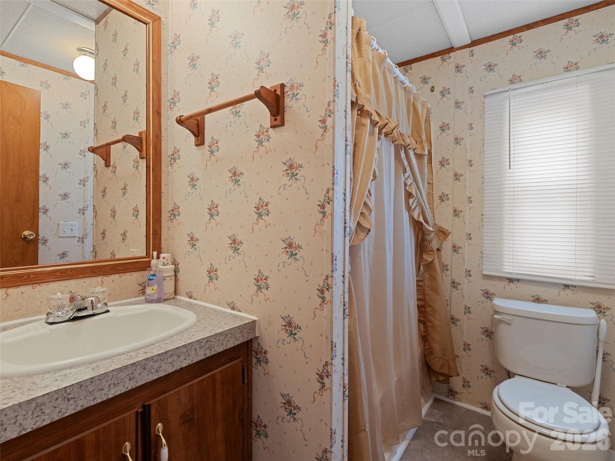 39 Spruce Street Property Photo 17