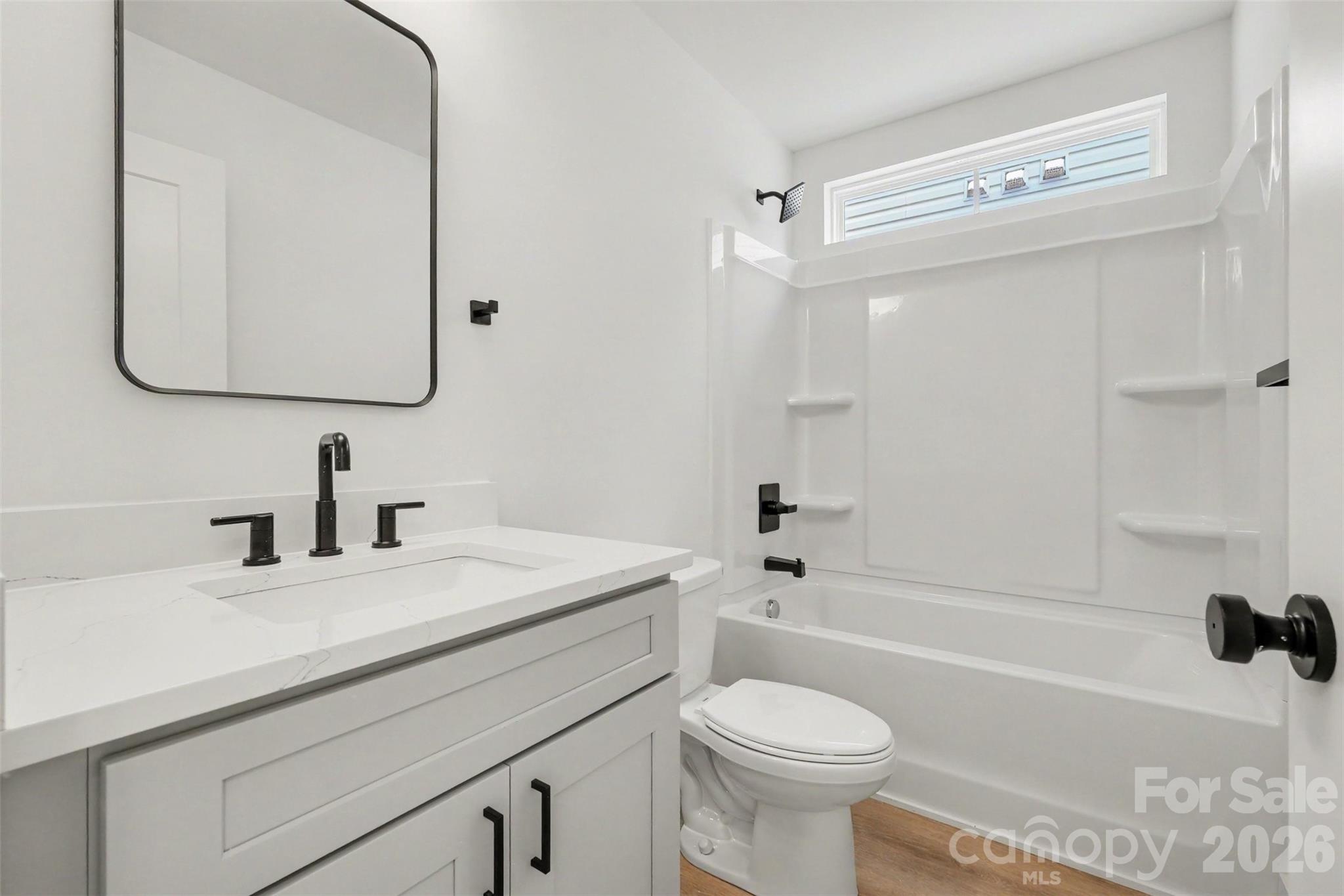 208 W Todd Lane A & B Property Photo 18