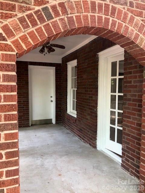 2216 Vail Avenue Property Photo 3