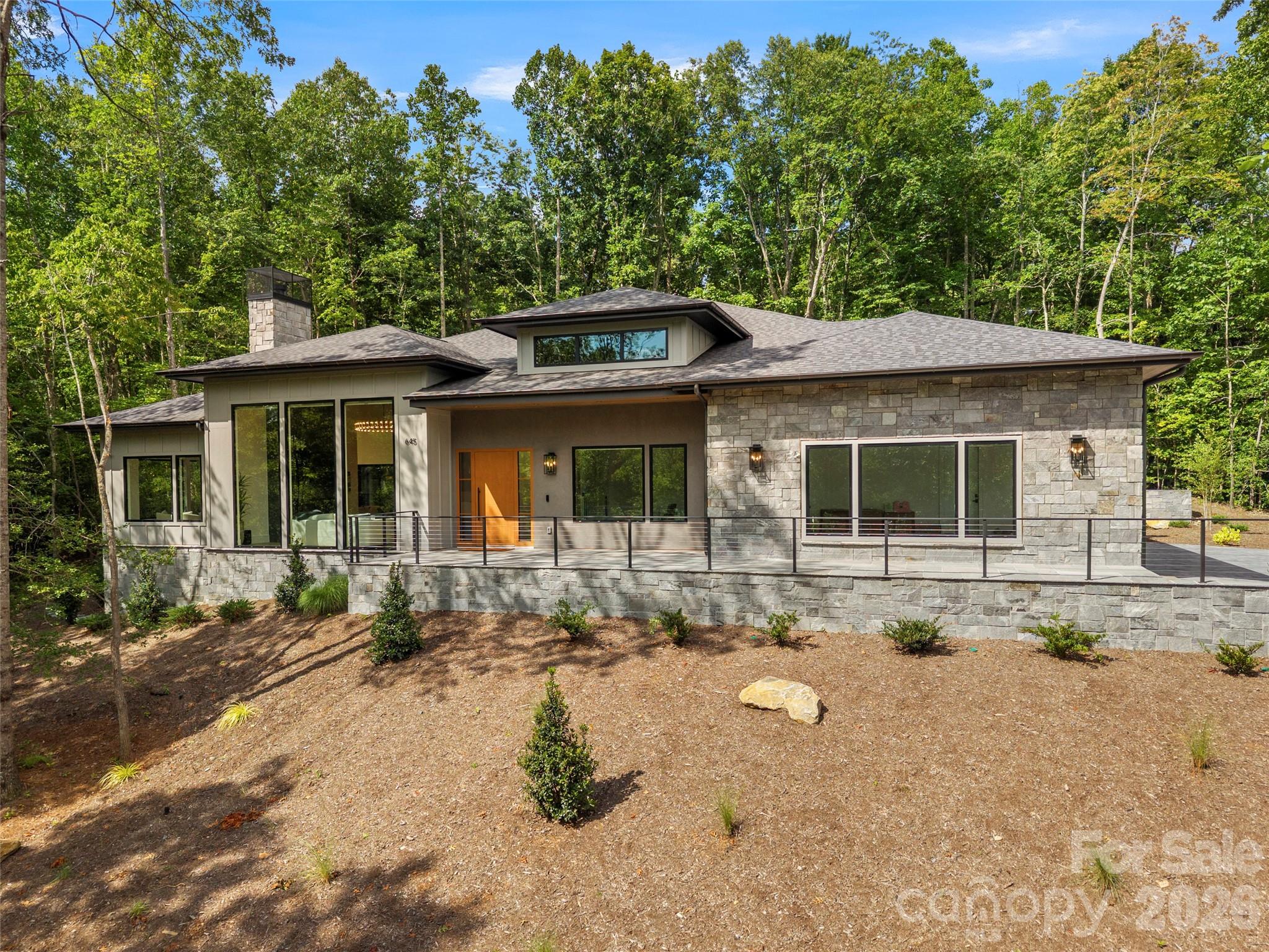 645 Walnut Valley Parkway Property Photo 2