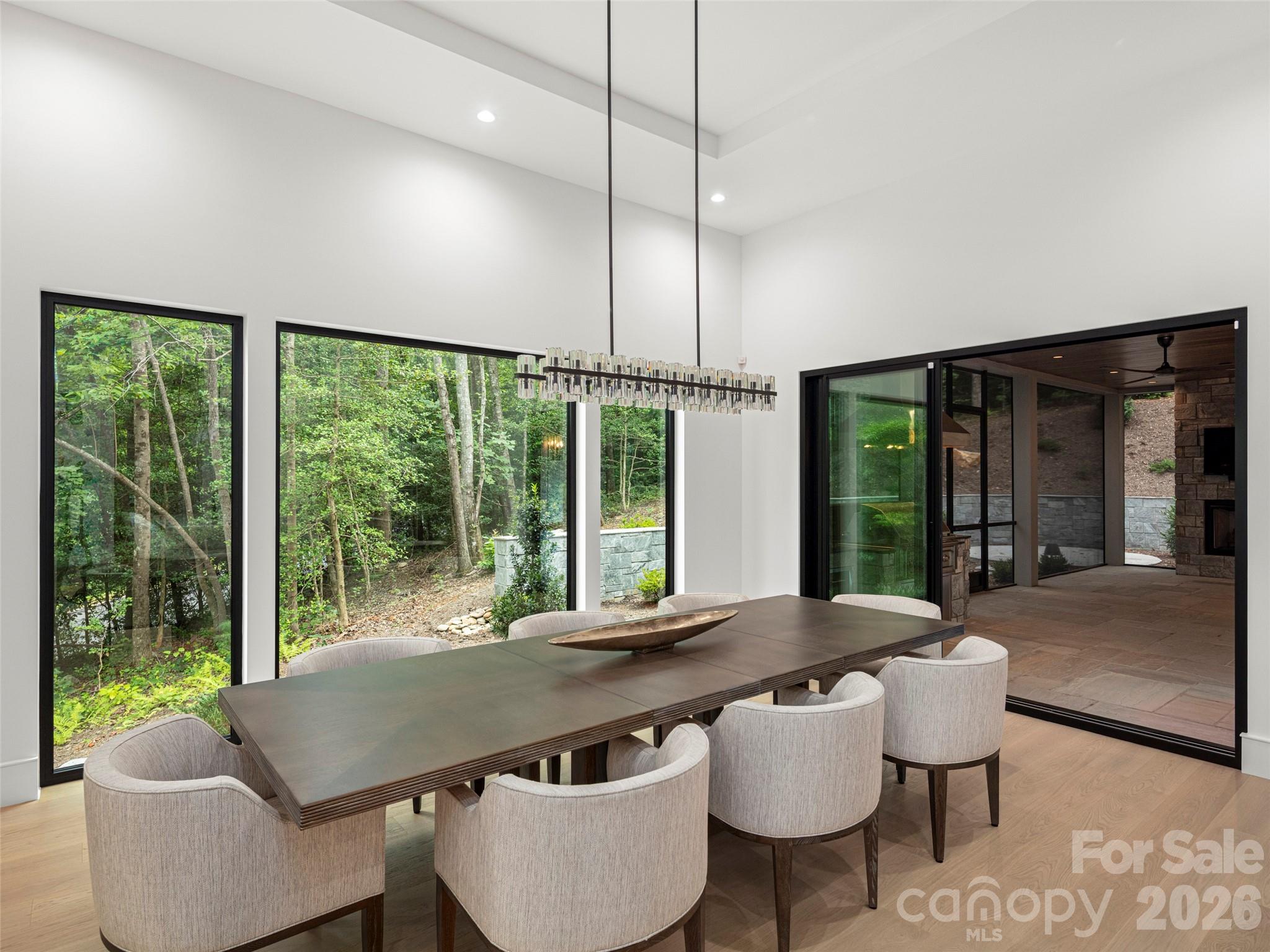 645 Walnut Valley Parkway Property Photo 17