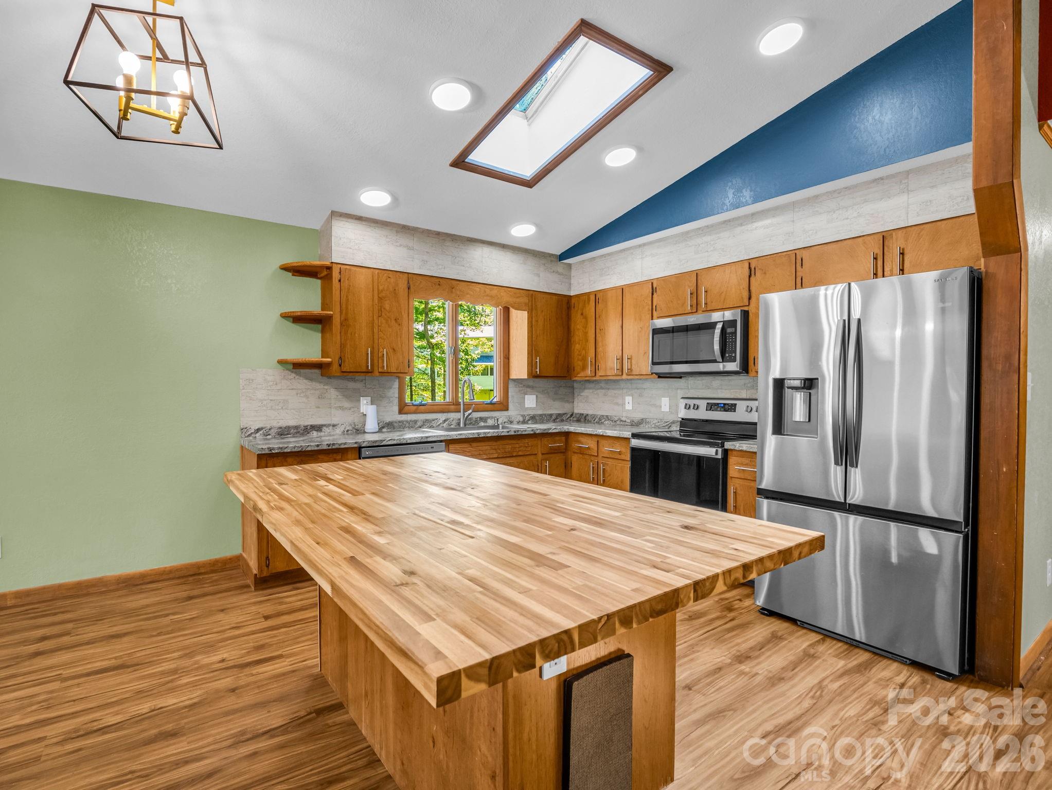 177 Weston Road Property Photo 10