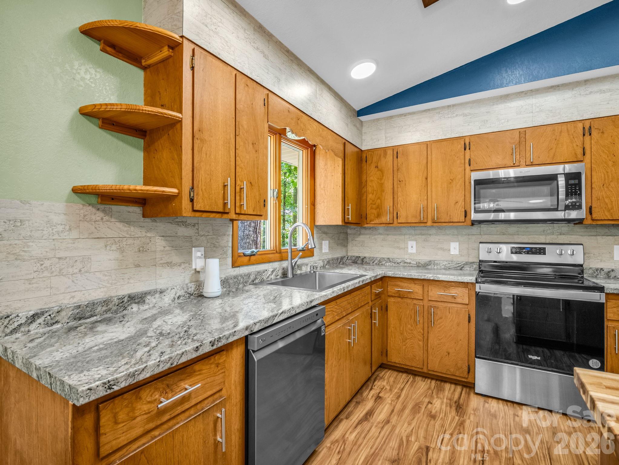 177 Weston Road Property Photo 11