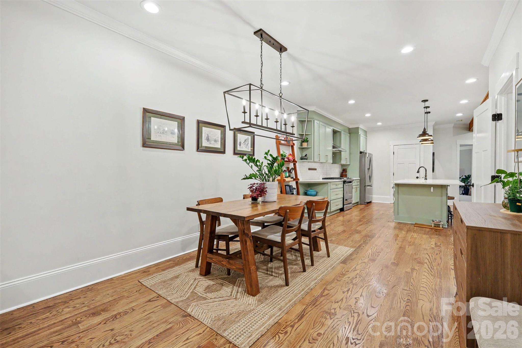 2409 Marlowe Avenue B Property Photo 3
