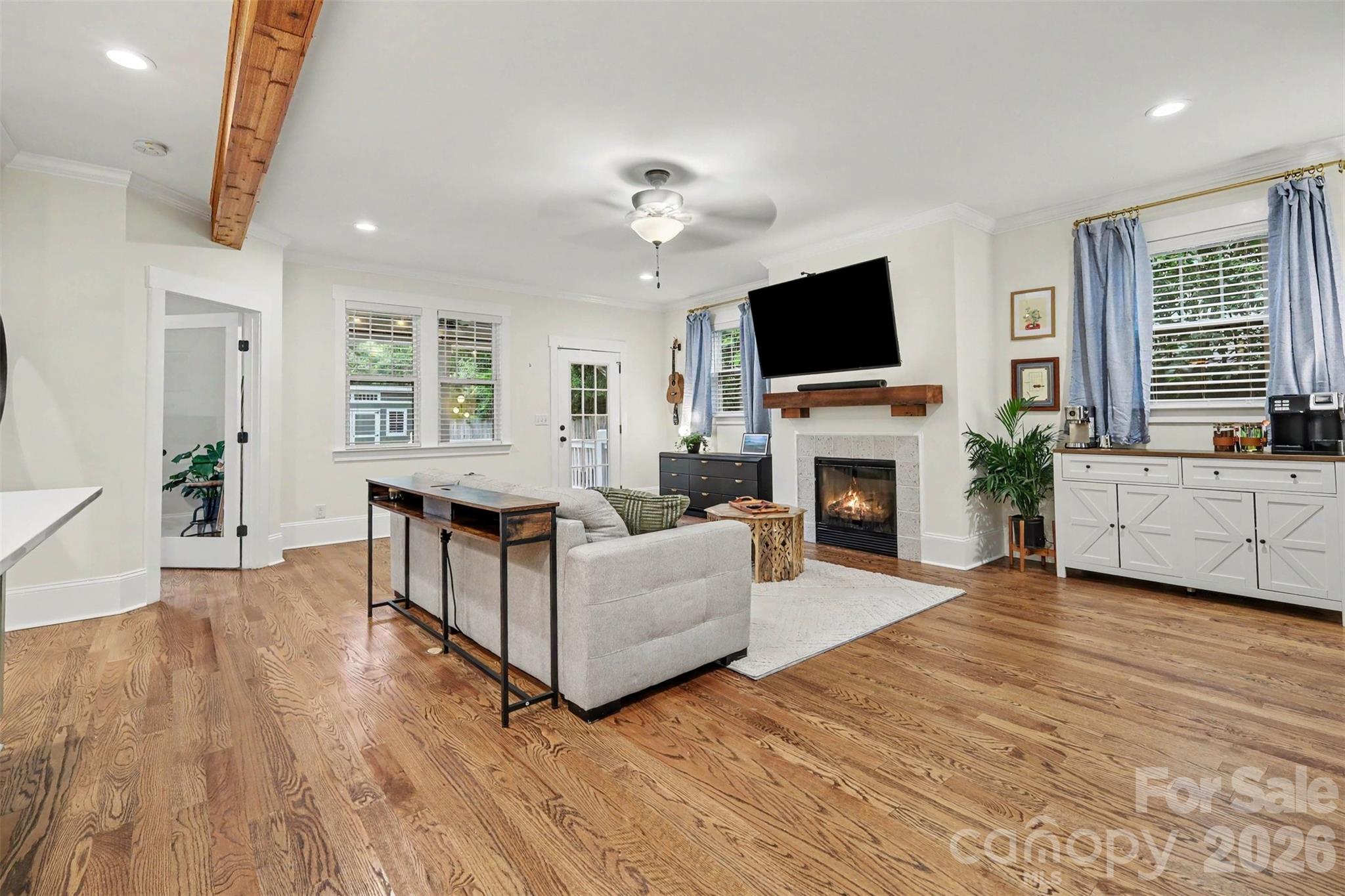 2409 Marlowe Avenue B Property Photo 7