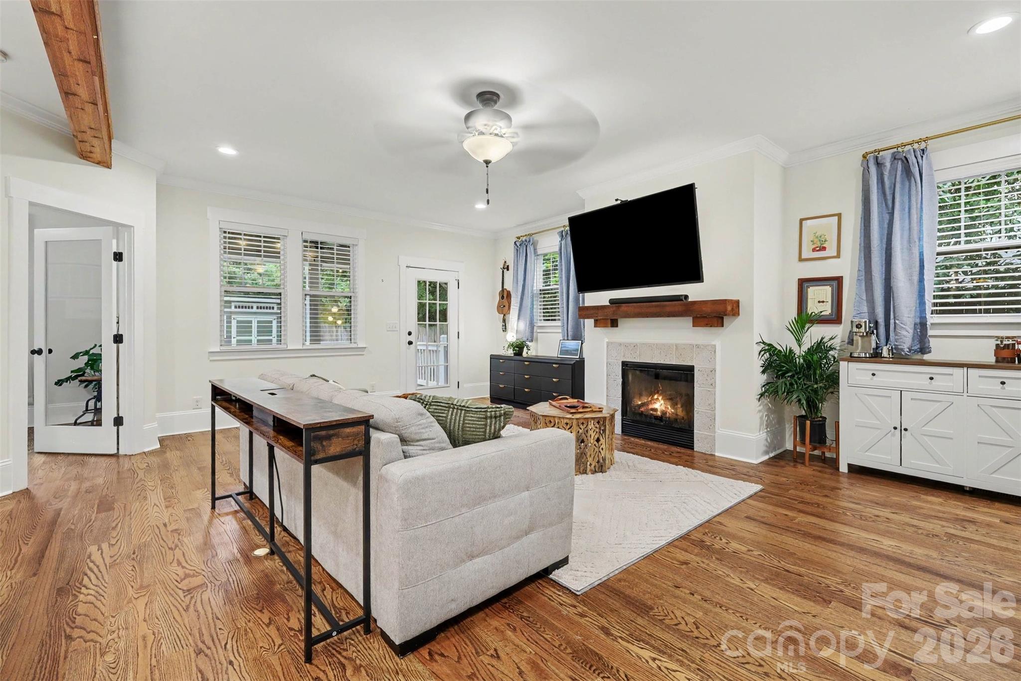 2409 Marlowe Avenue B Property Photo 9