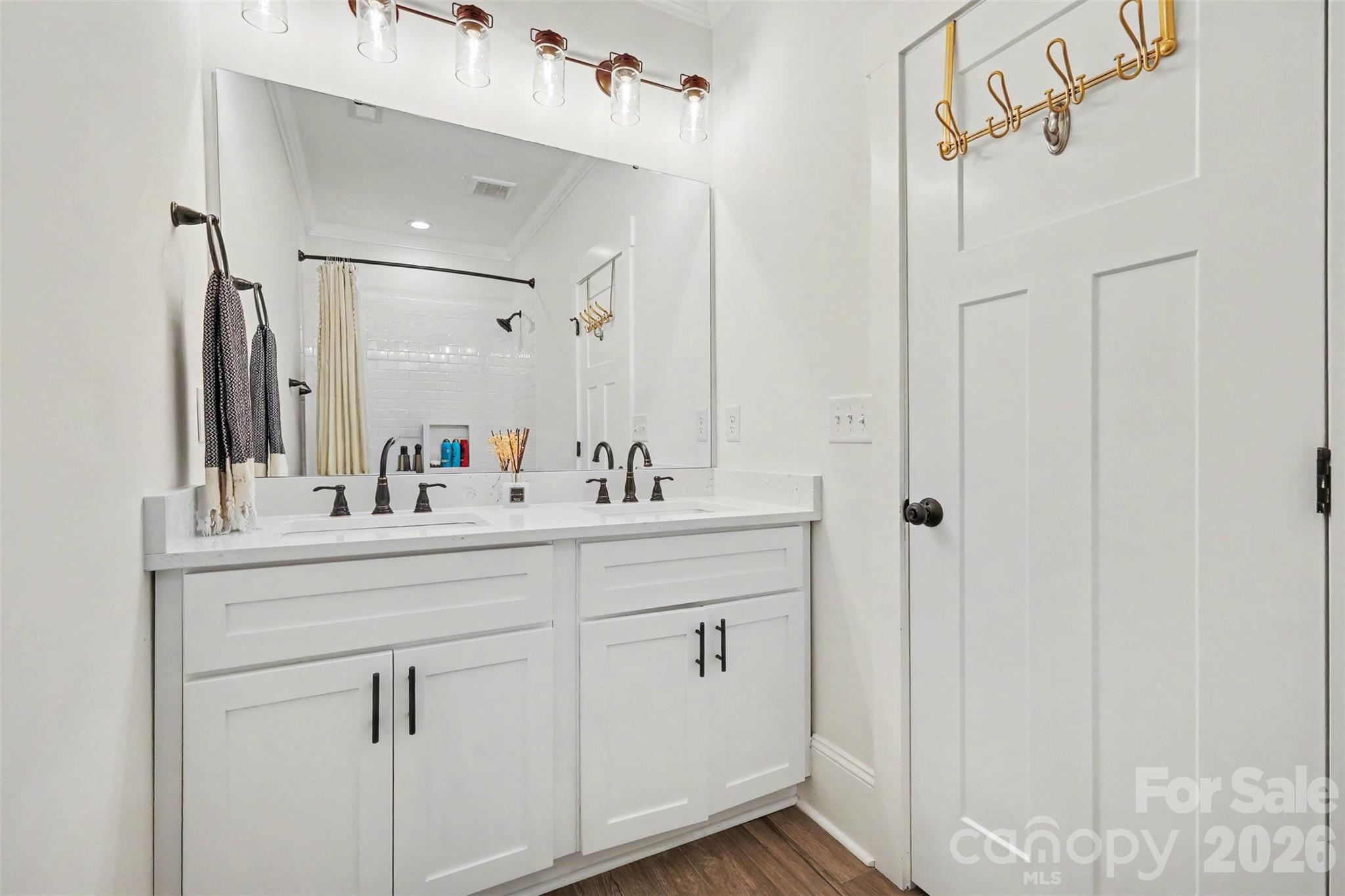2409 Marlowe Avenue B Property Photo 16