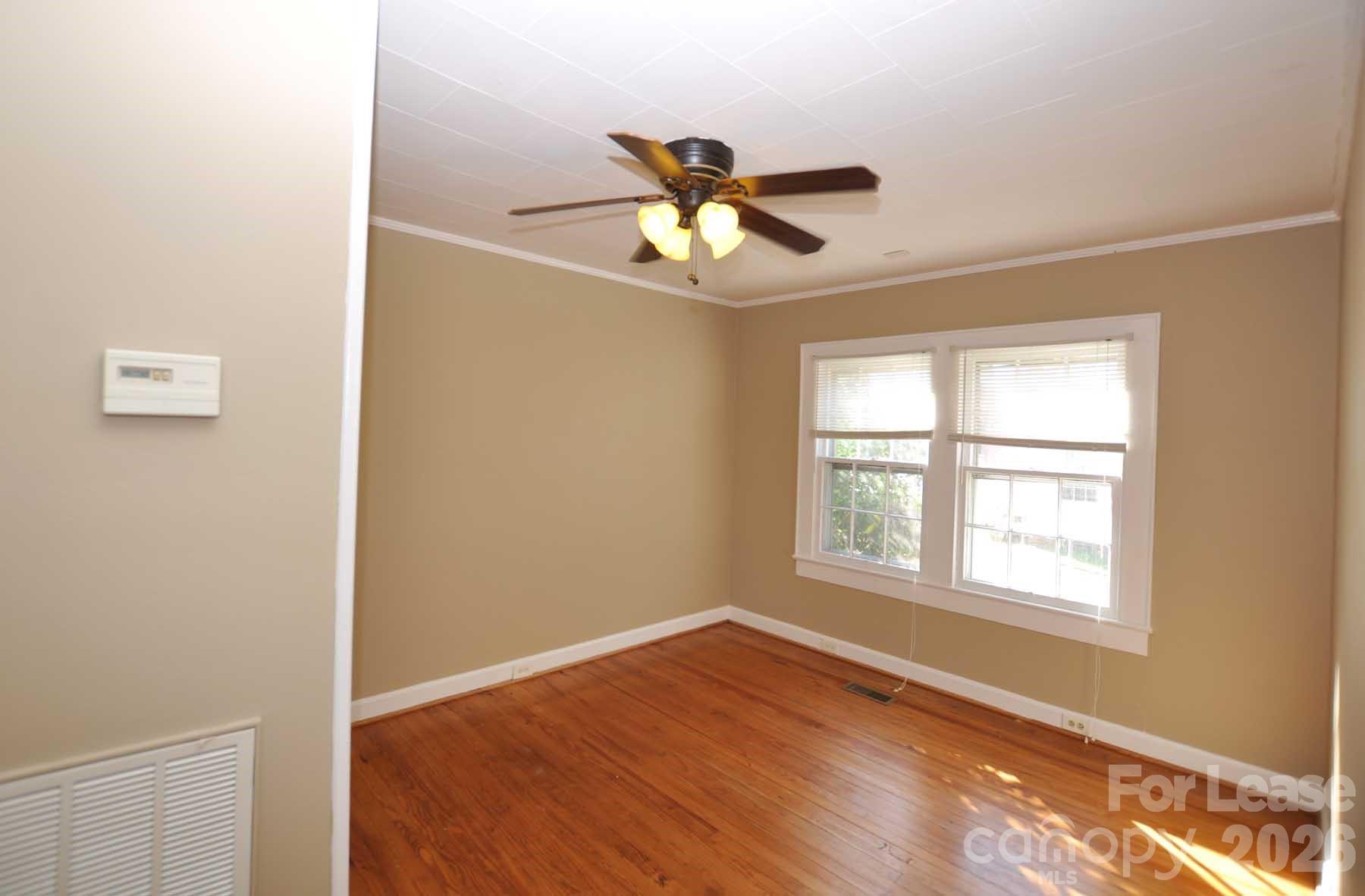 502 S Main Street Property Photo 5