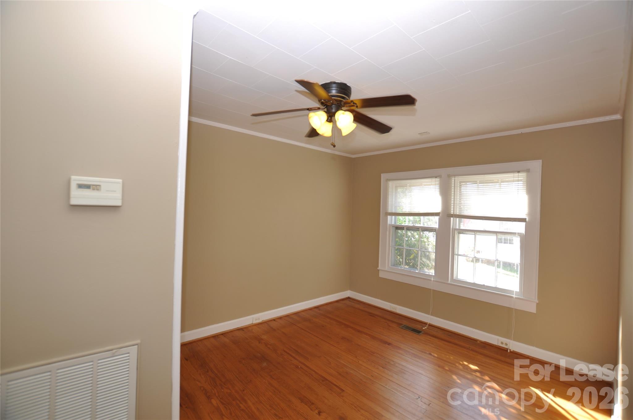 502 S Main Street Property Photo 12