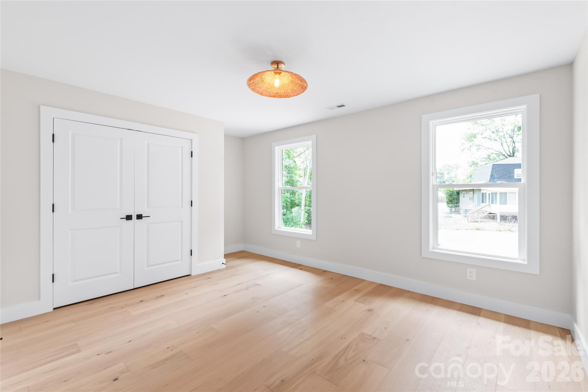 112 Cherokee Lane Property Photo 30