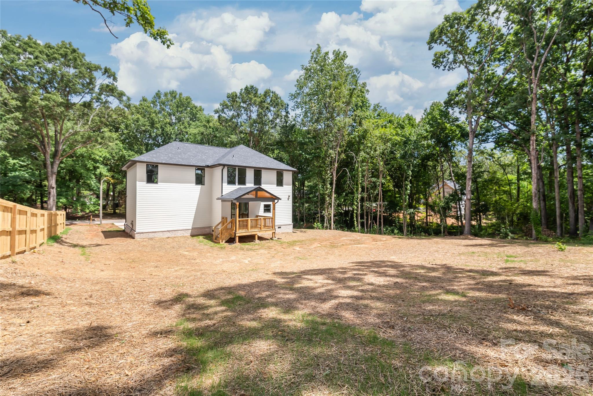 112 Cherokee Lane Property Photo 33