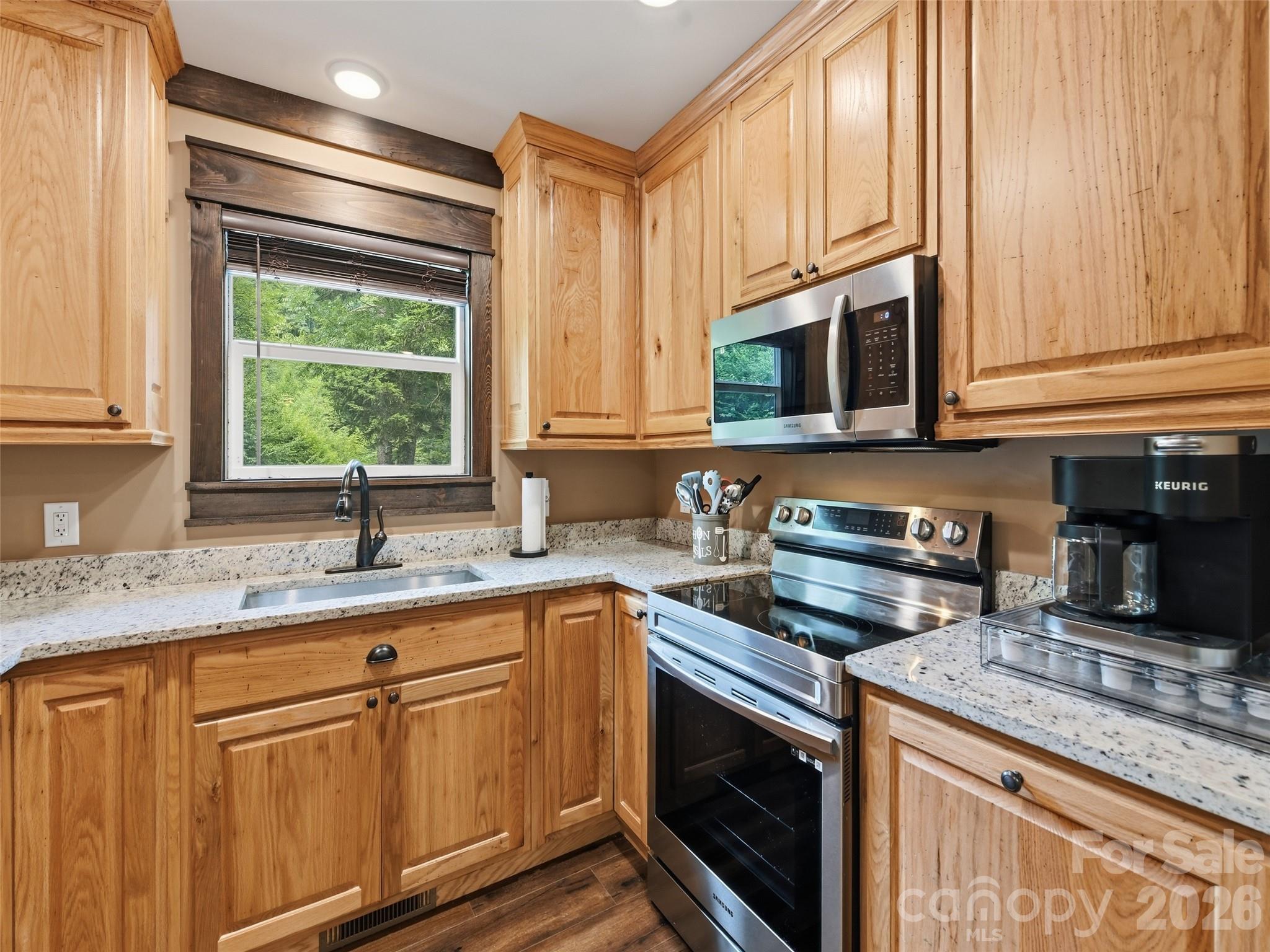 261 Yonah Drive Property Photo 15