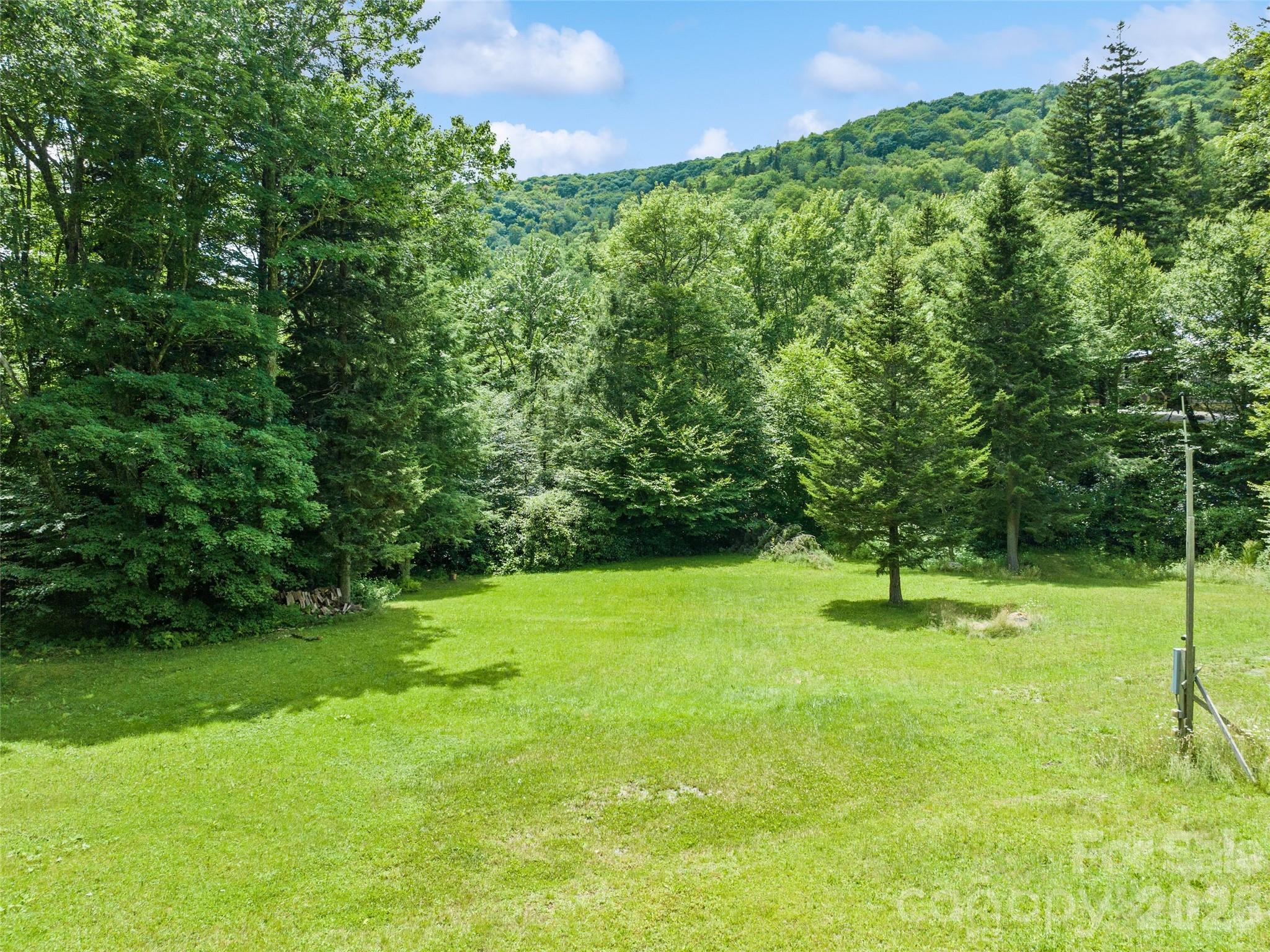 261 Yonah Drive Property Photo 26
