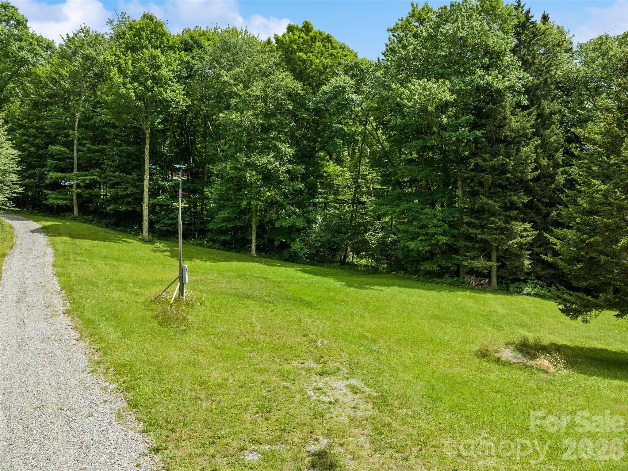 261 Yonah Drive Property Photo 28
