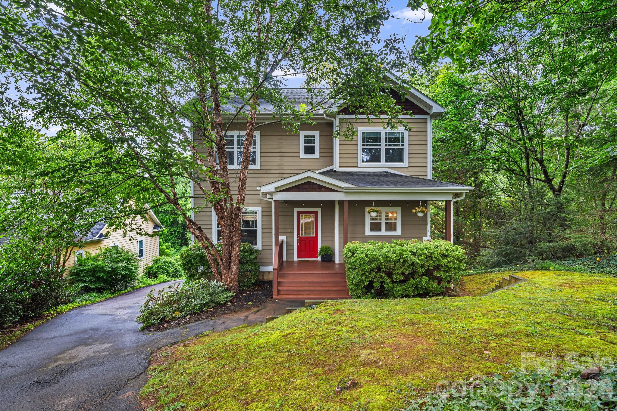 29 Winding Road Property Photo 1