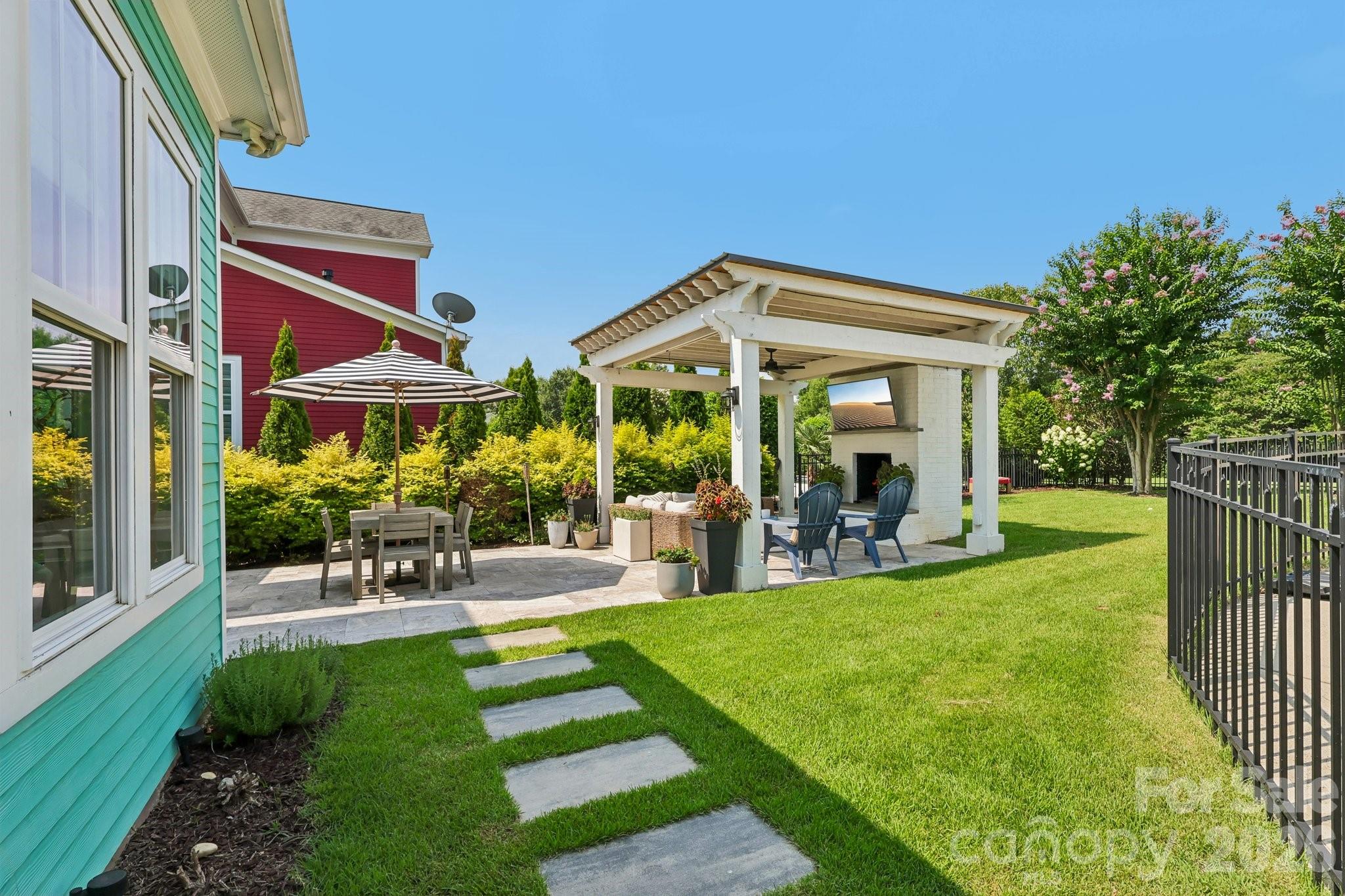 9632 Cotton Stand Road Property Photo 5