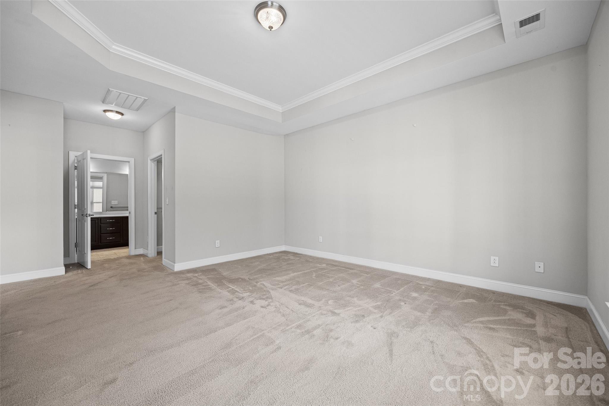 1140 Avalon Place Property Photo 14
