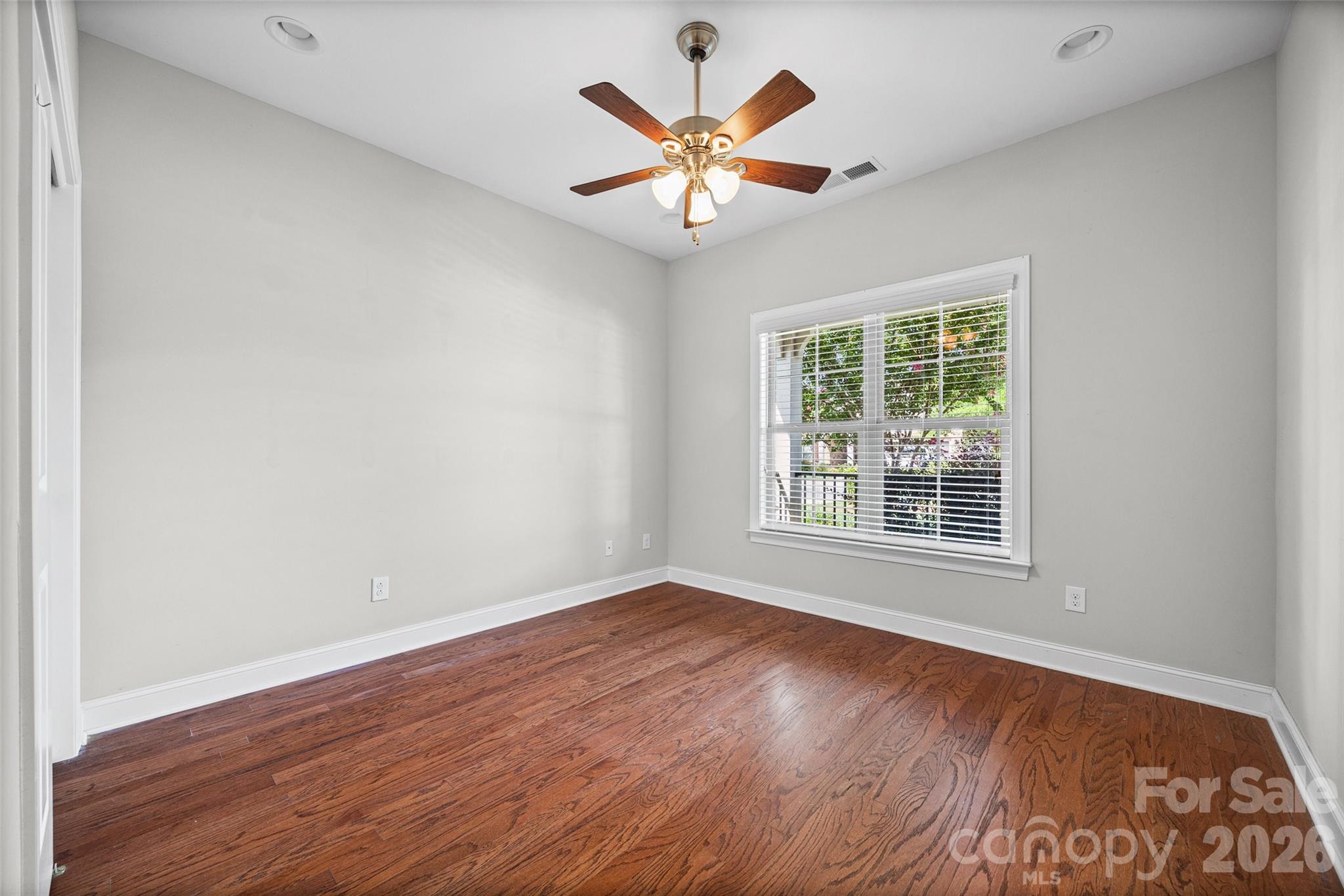 1140 Avalon Place Property Photo 18