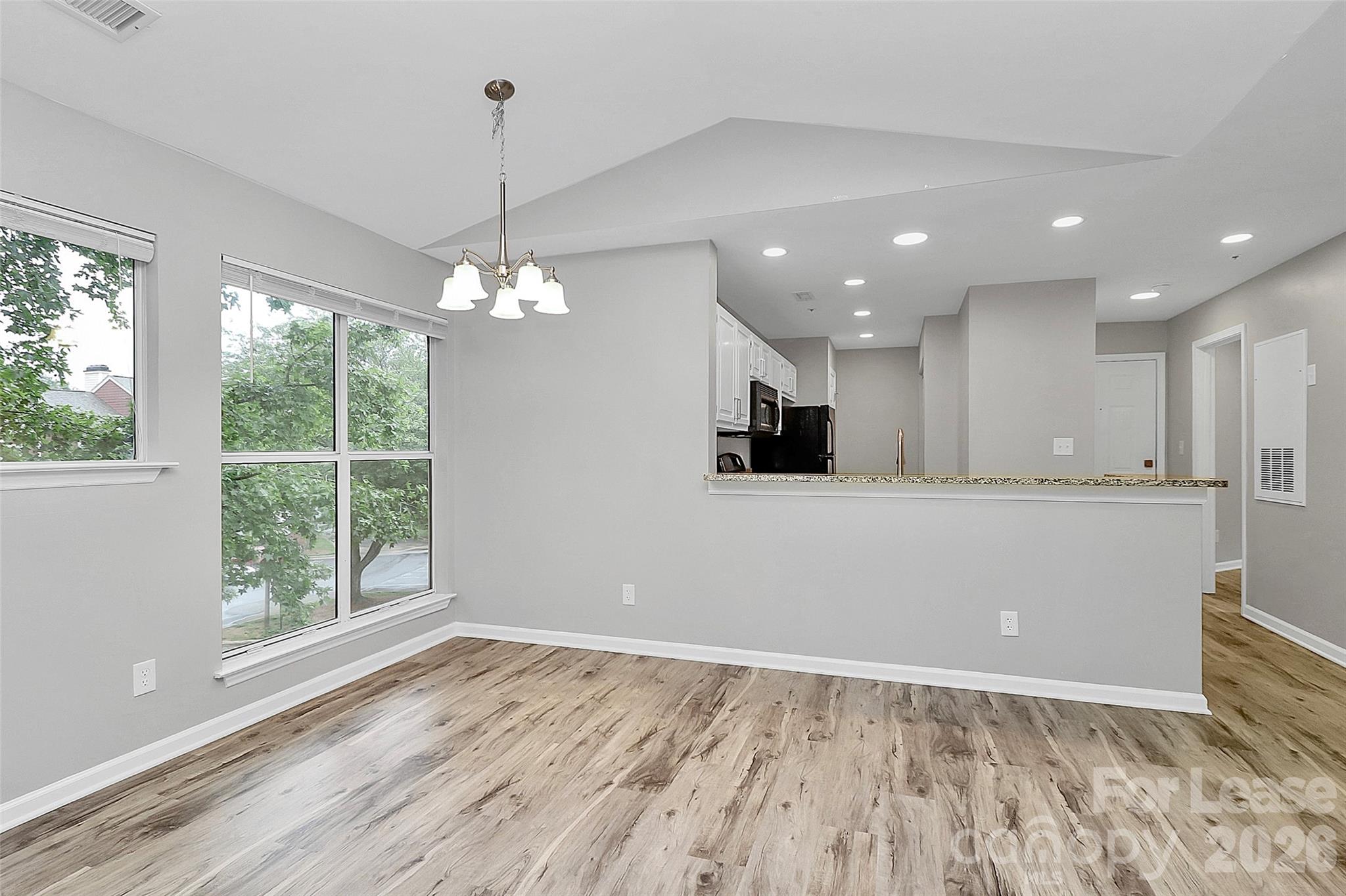 767 Southwest Drive Property Photo 15