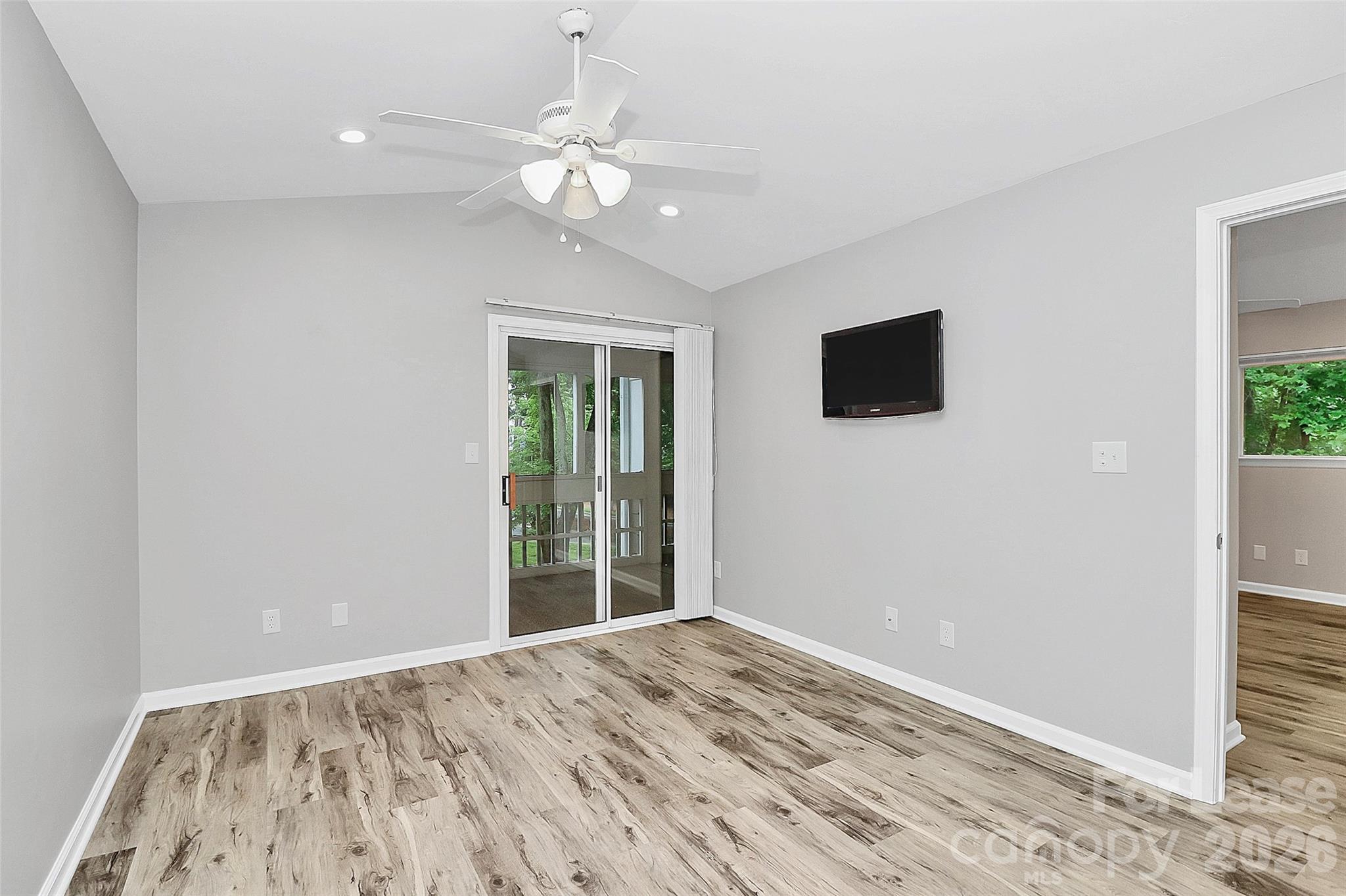 767 Southwest Drive Property Photo 22