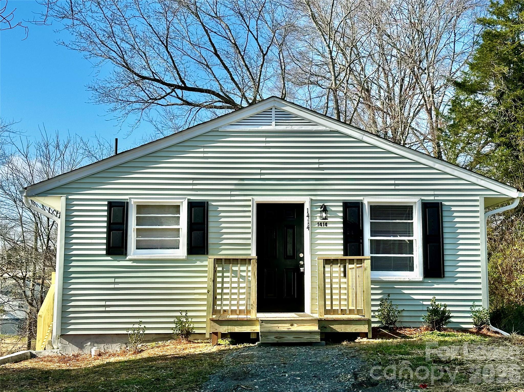 1414 White Street Property Photo 1
