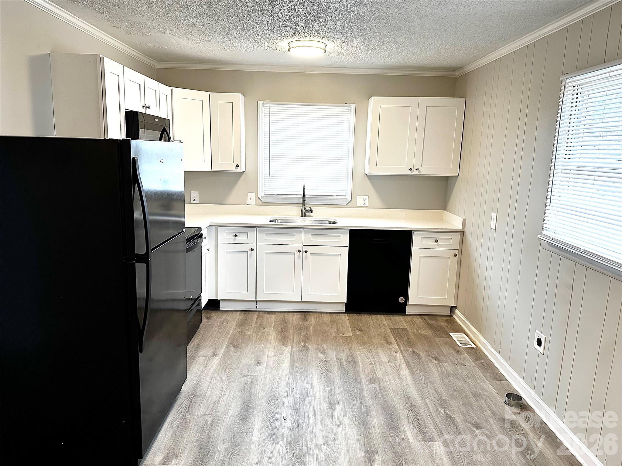1414 White Street Property Photo 10