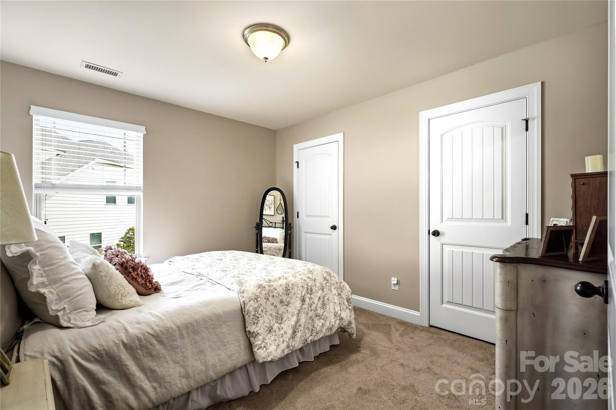 192 Aztec Circle Property Photo 14