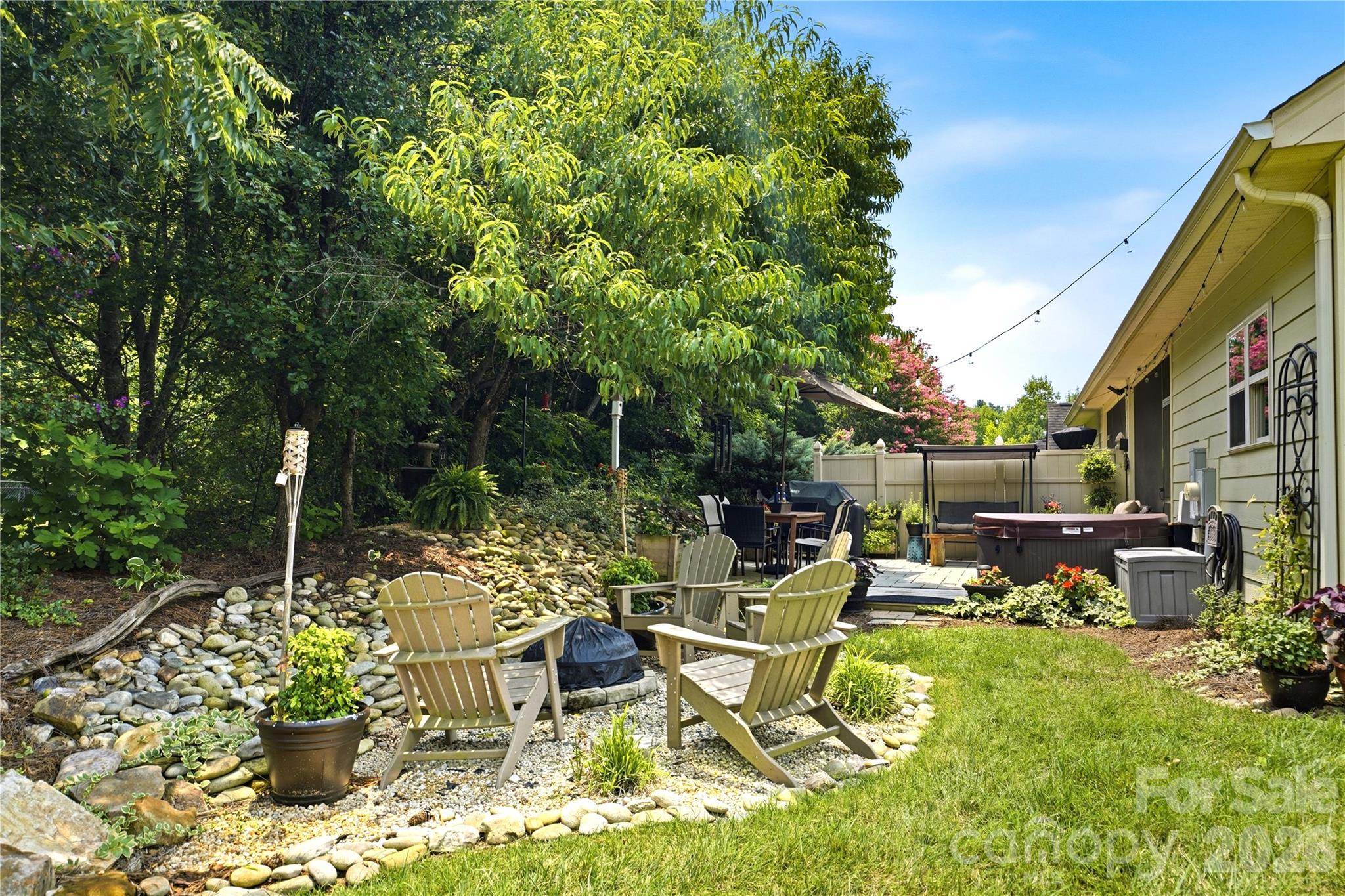 192 Aztec Circle Property Photo 21