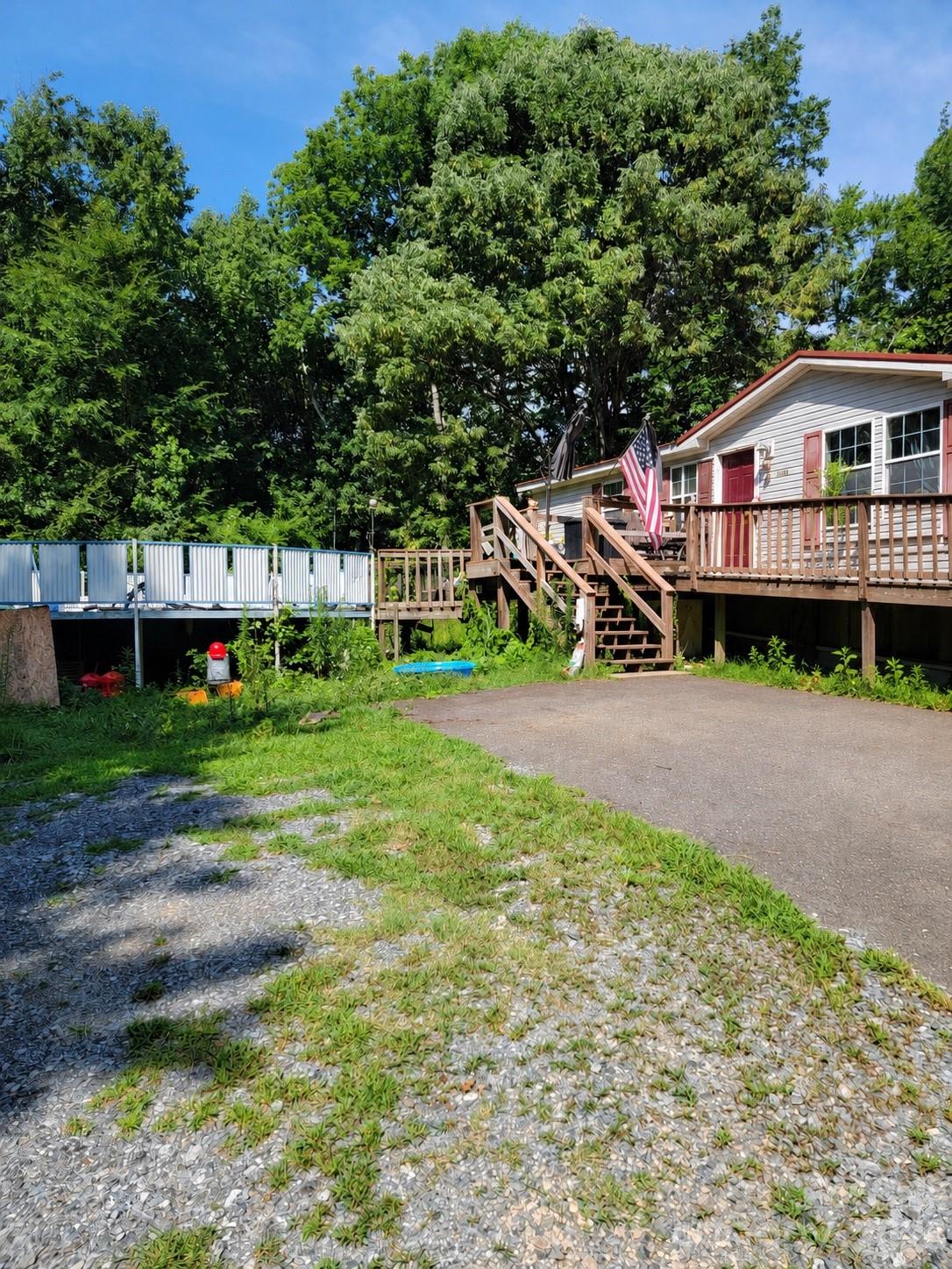5326 Forestwinds Drive Property Photo 2