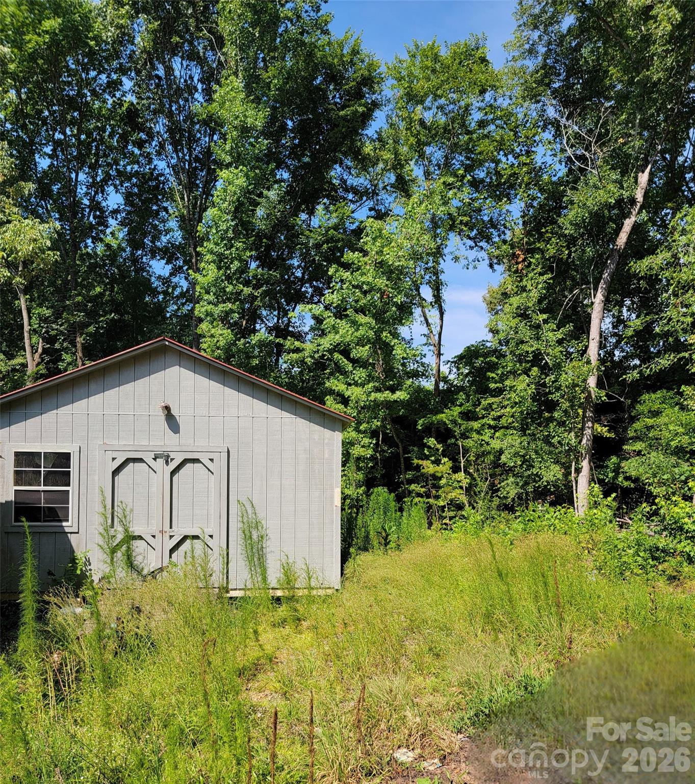 5326 Forestwinds Drive Property Photo 3