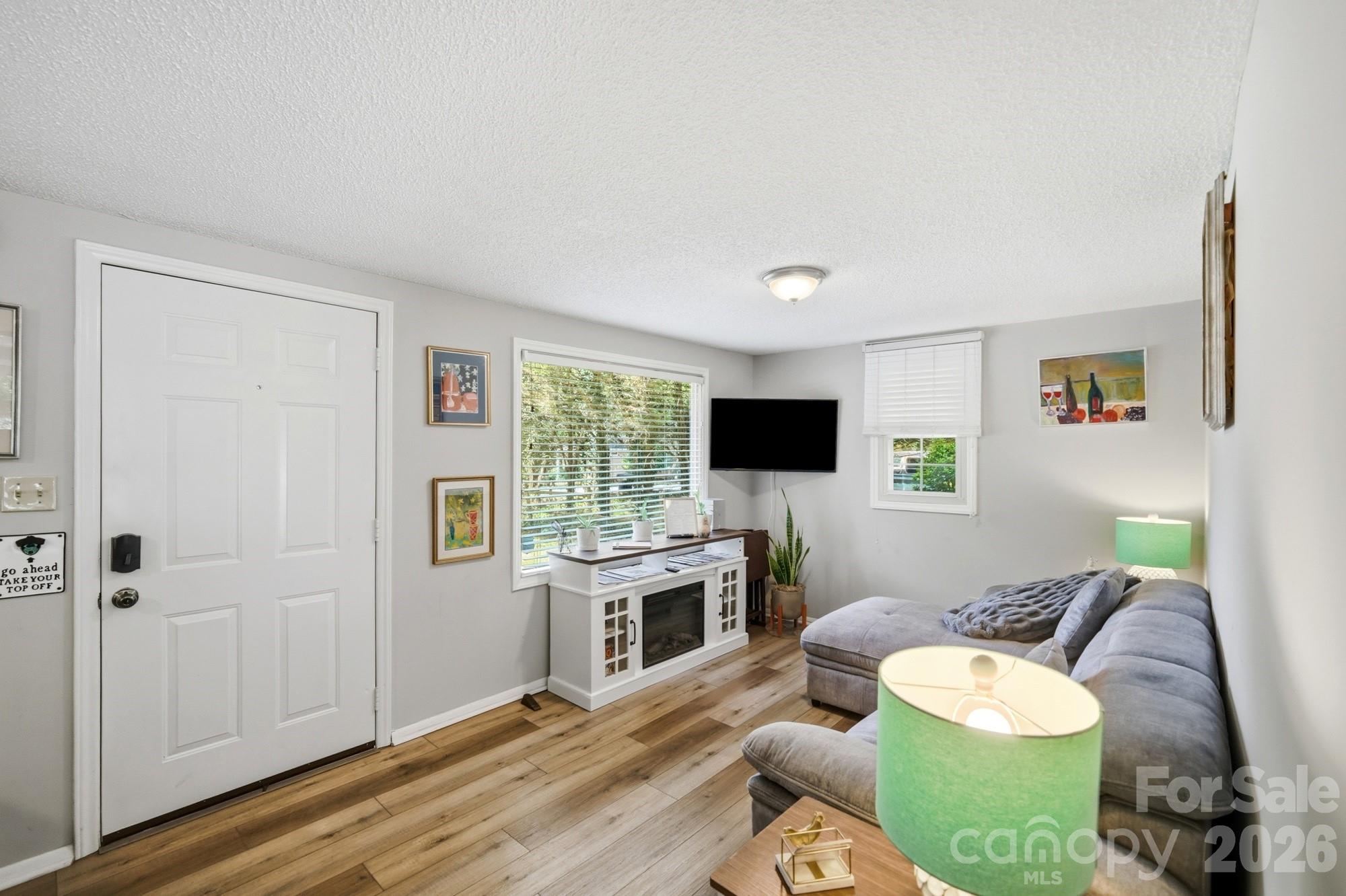 21108 Brinkley Street Property Photo 4