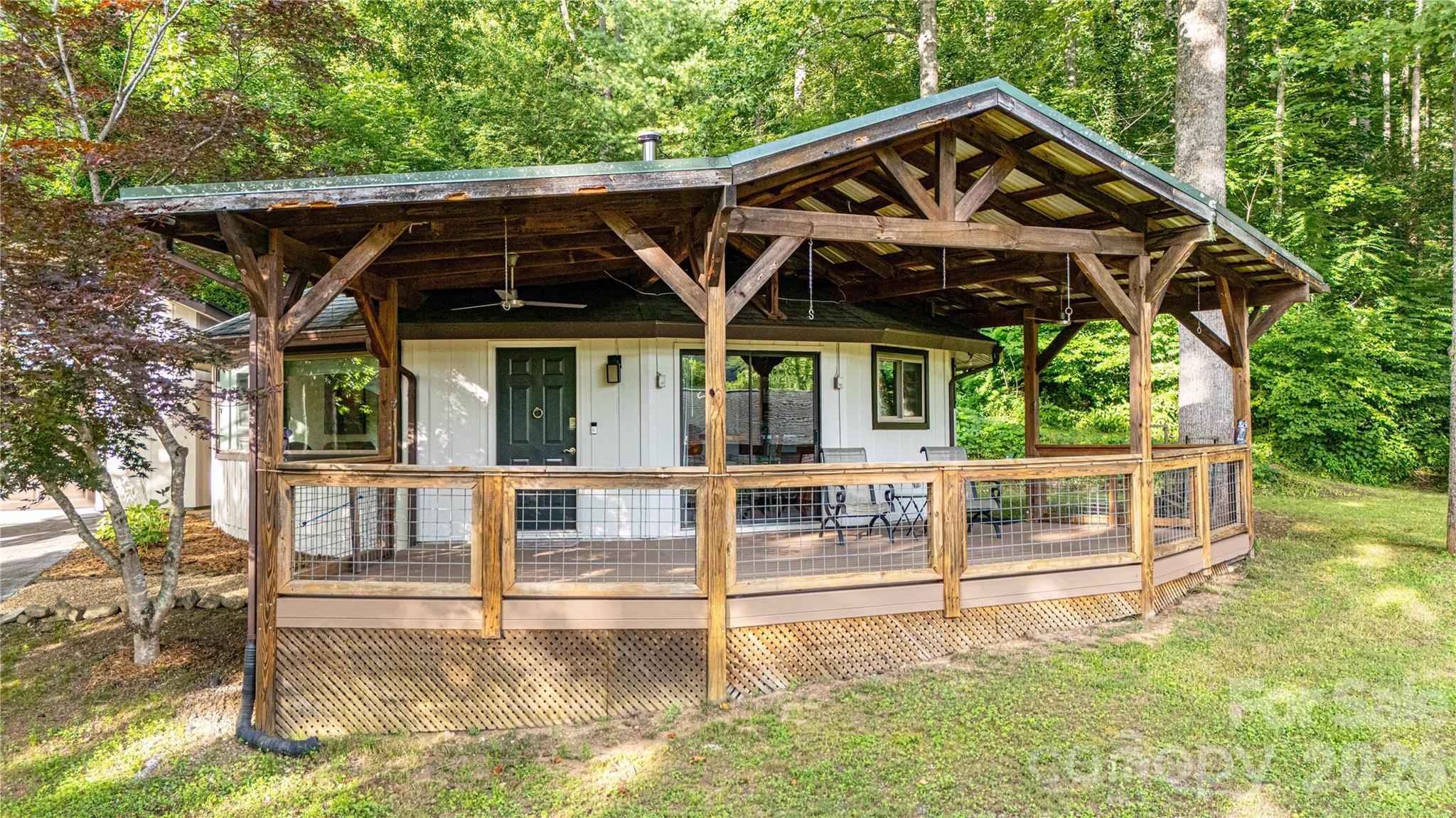 150 Freeman Knolls Drive 6 Property Photo 3