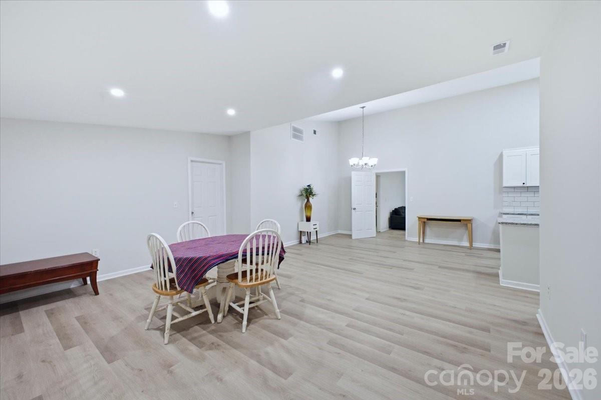 4313 Jenkins Road Property Photo 6