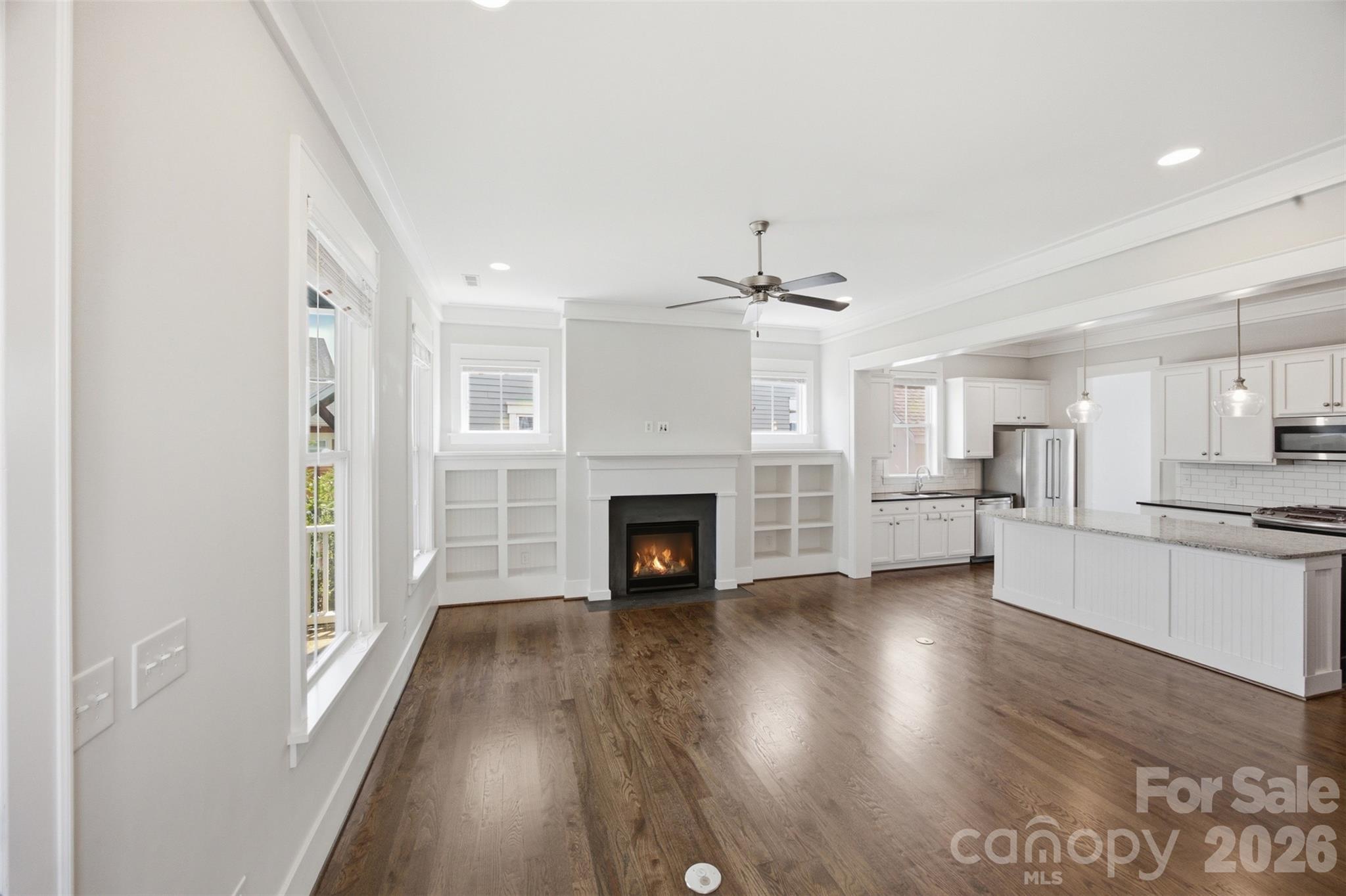 743 Waterscape Court Property Photo 11