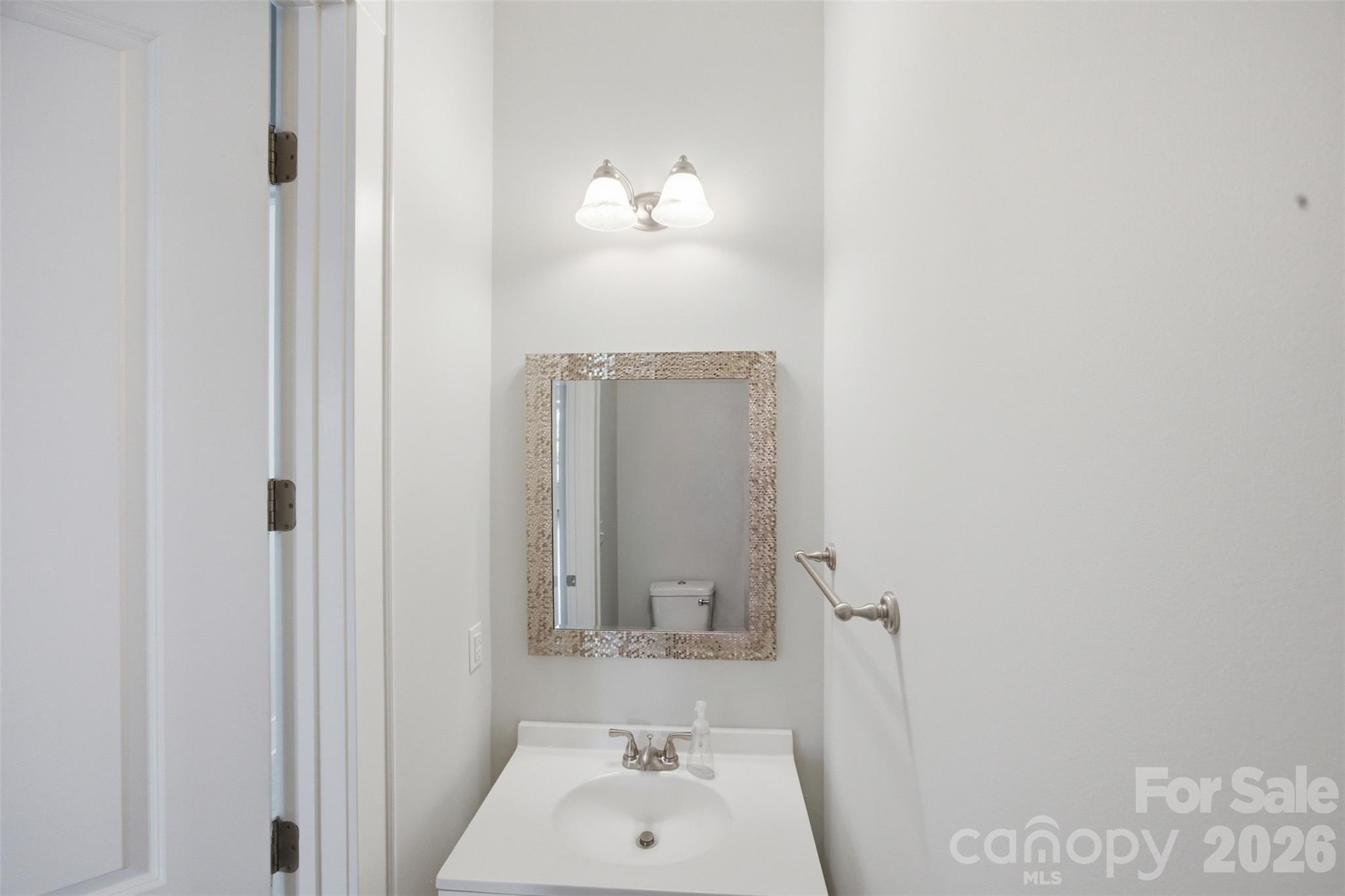 743 Waterscape Court Property Photo 20