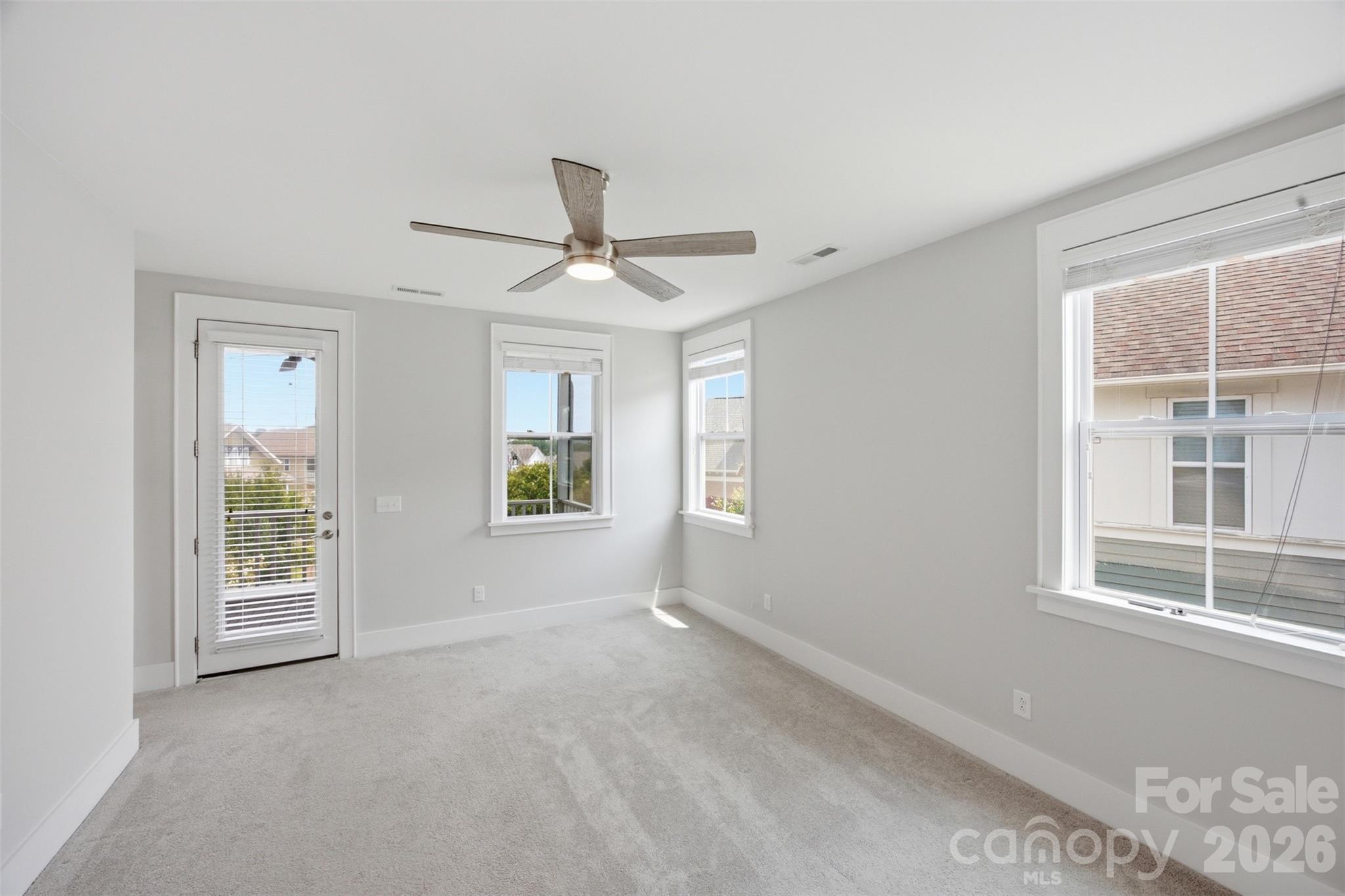 743 Waterscape Court Property Photo 29